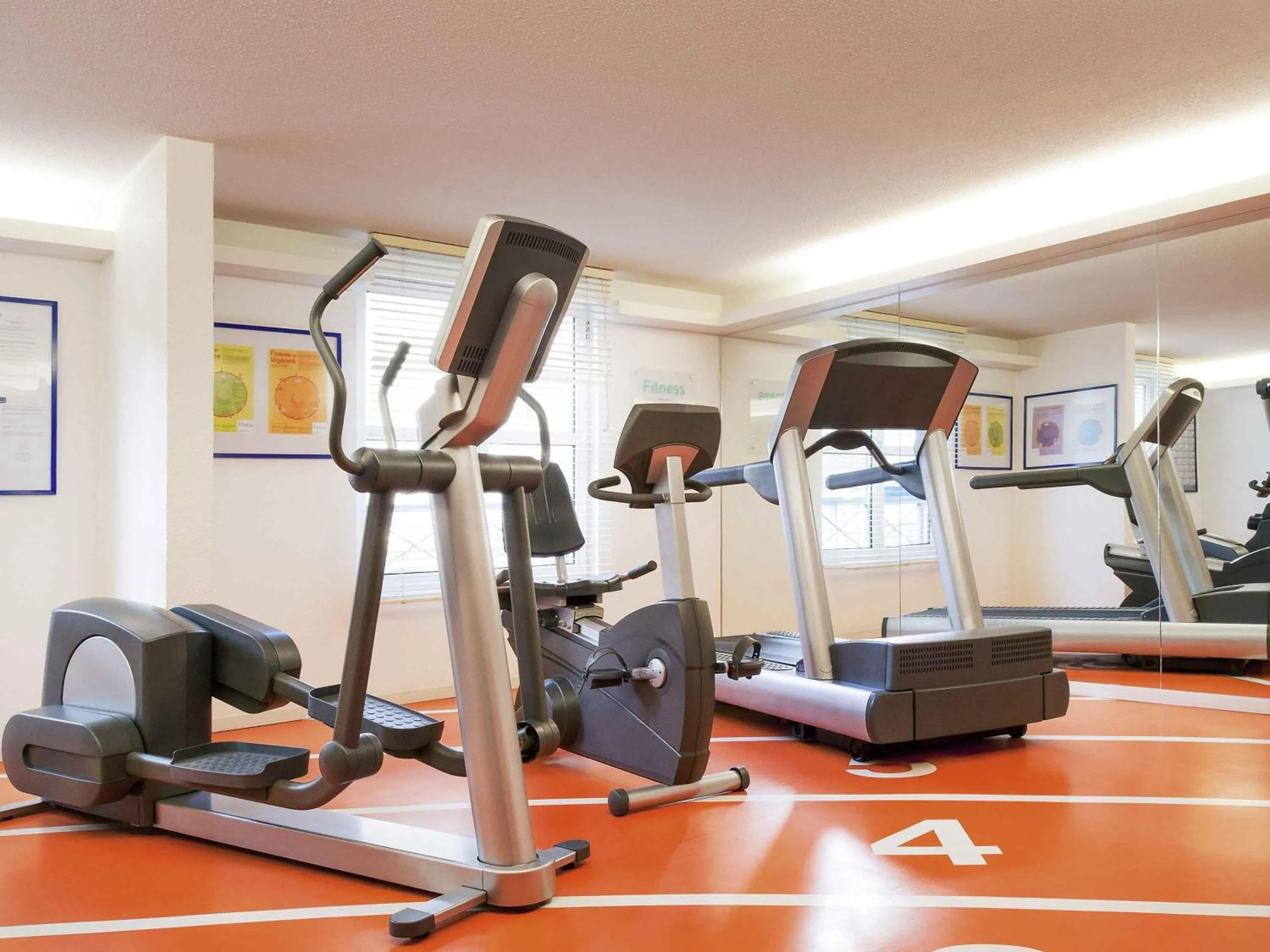 Fitness centre/facilities in Novotel Lille Centre Grand Place