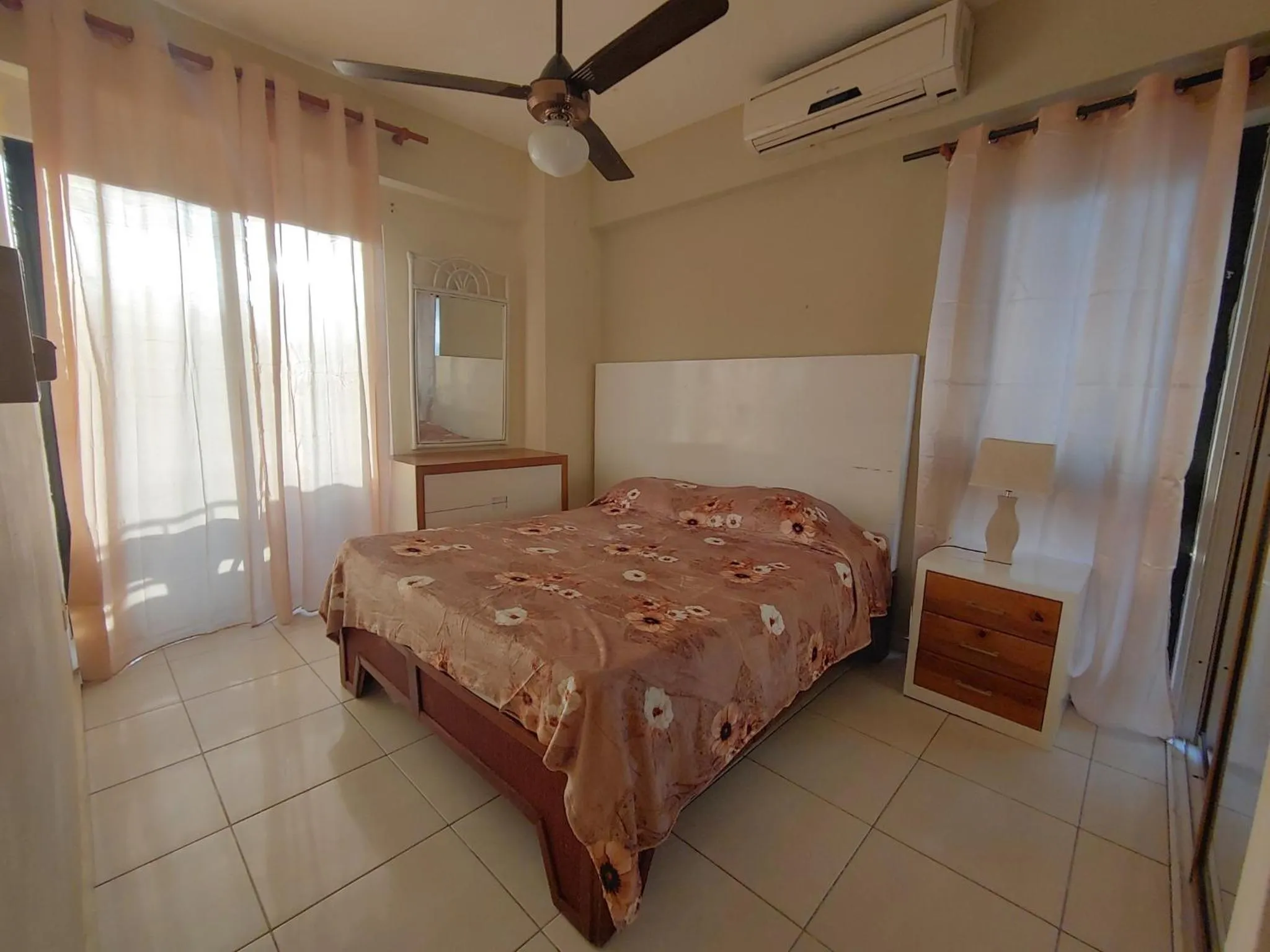 Bed in Residence Meridiana