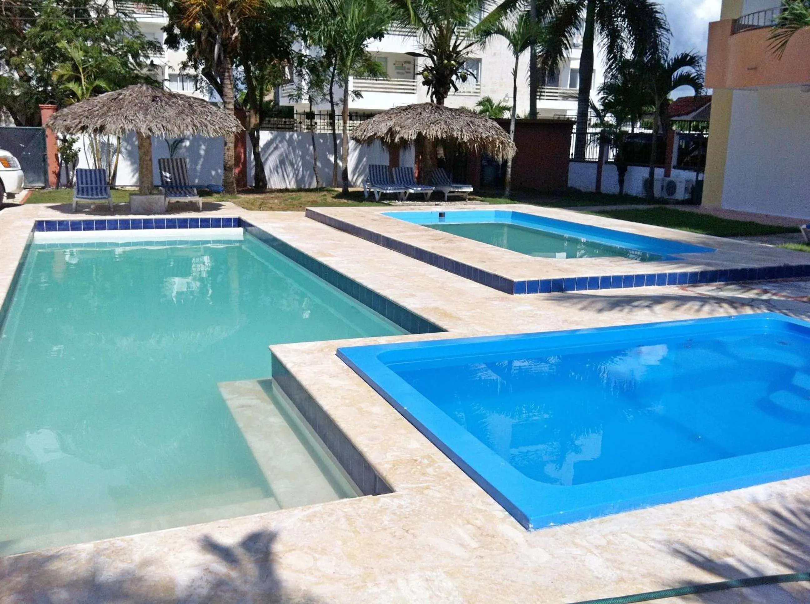 Swimming pool in Residence Meridiana