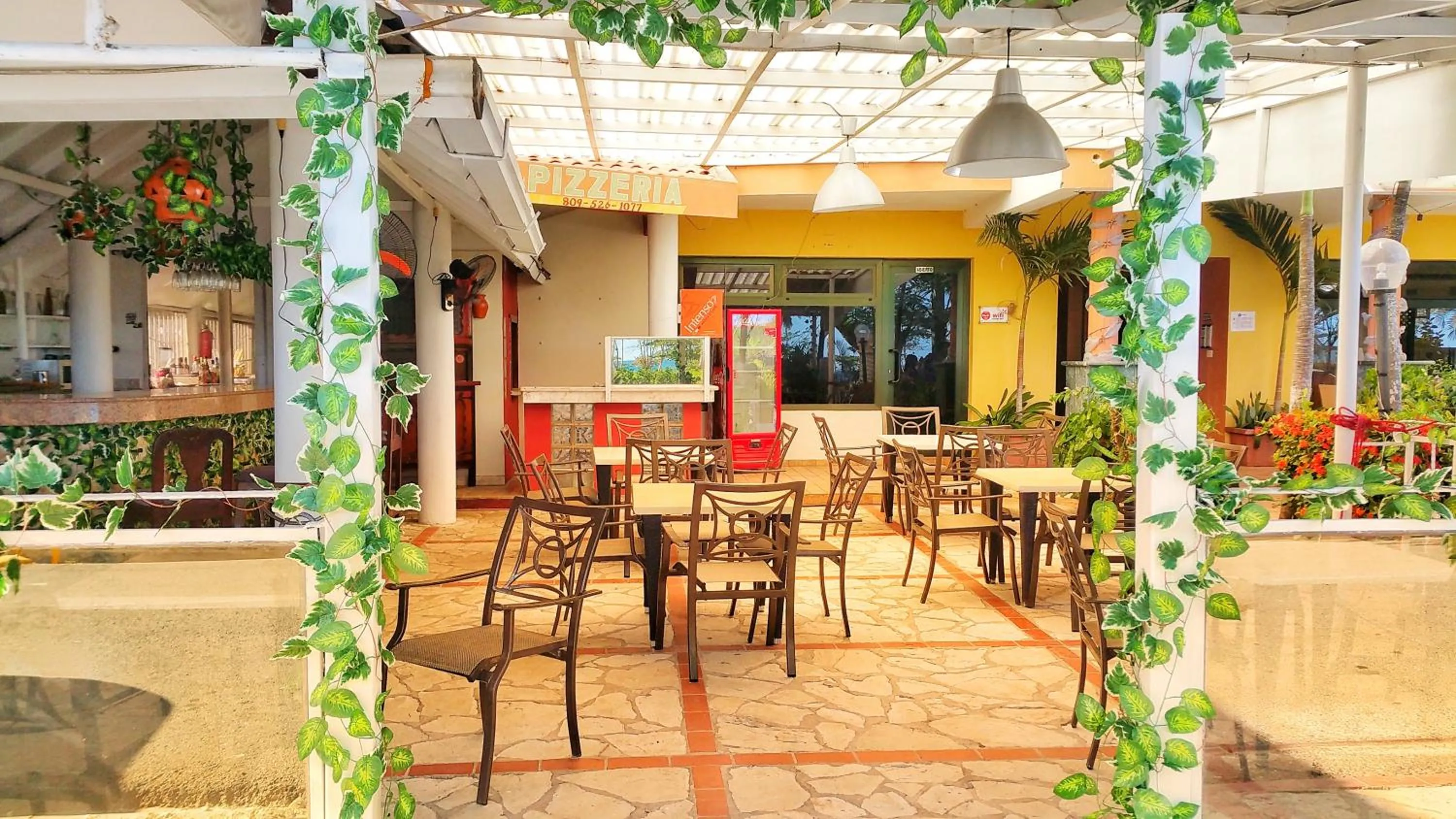 Restaurant/places to eat in Residence Meridiana