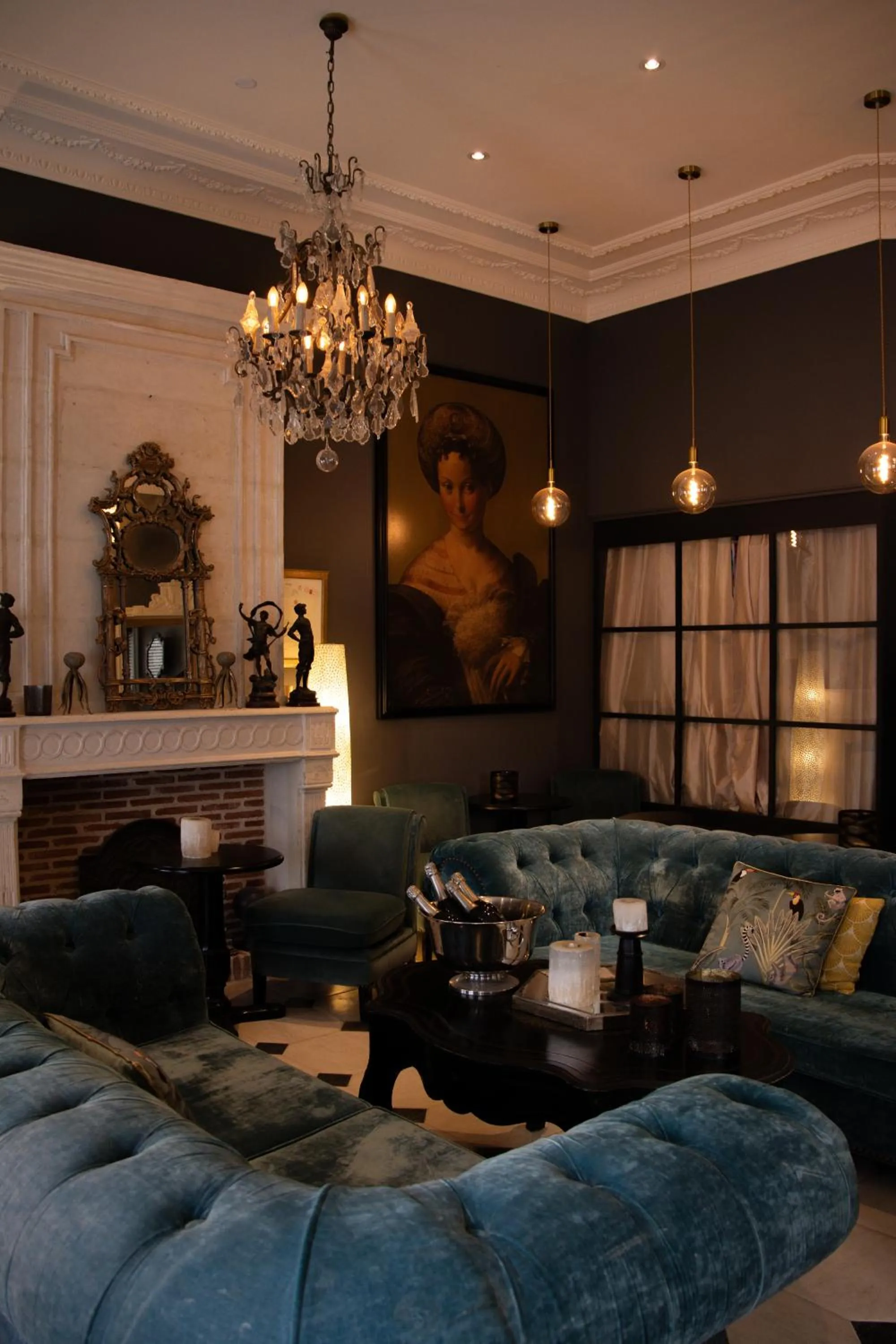 Living room in Hotel Vendome - BW Signature Collection