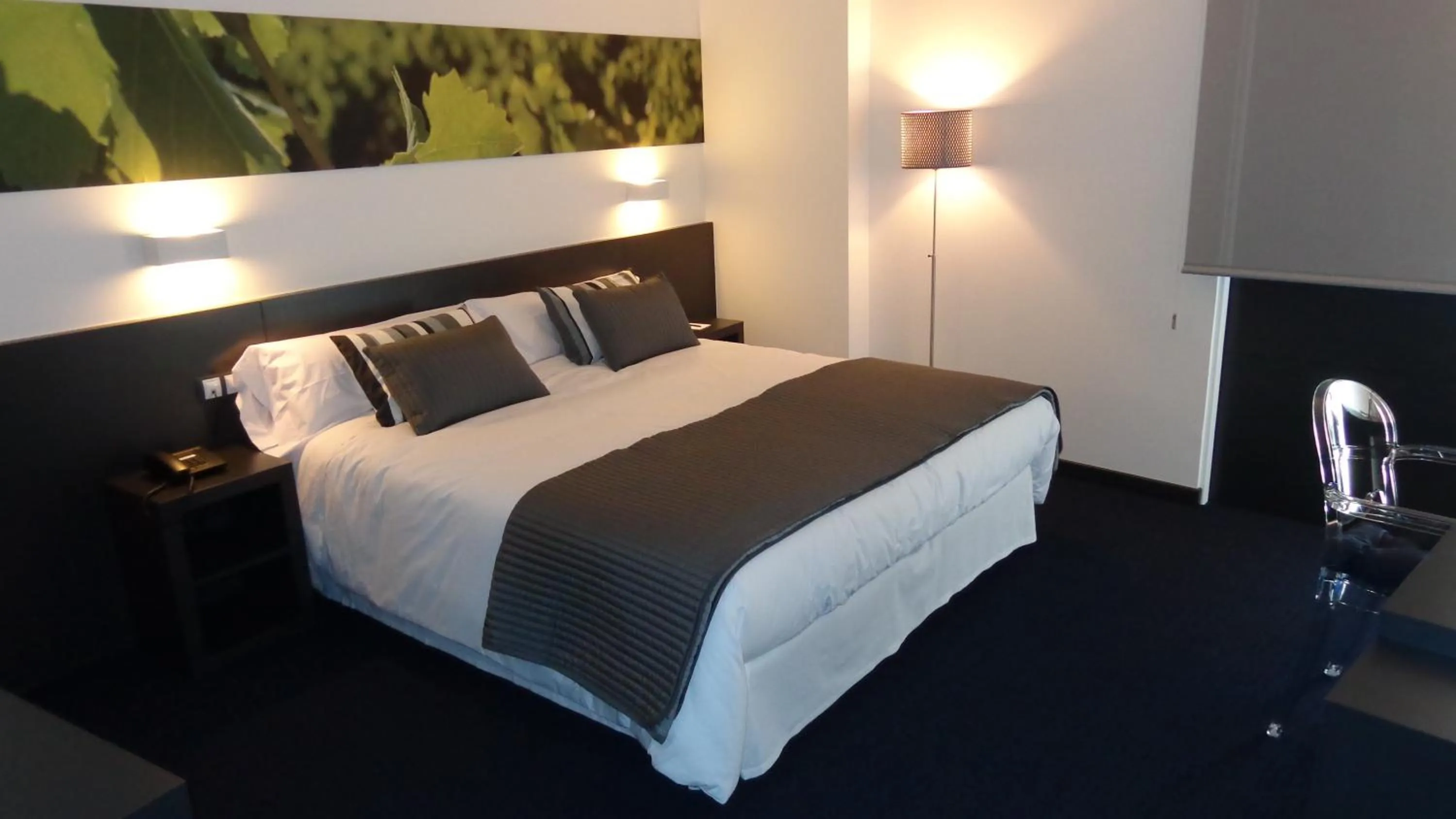 Bedroom, Bed in Hotel Forum Evolución