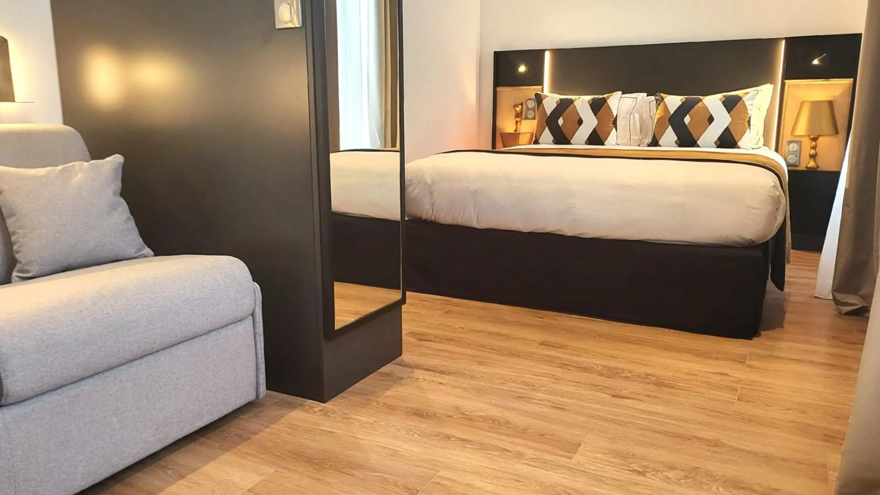 Junior Suite in Star Champs-Elysées Junior Suite in Star Champs-Elysées