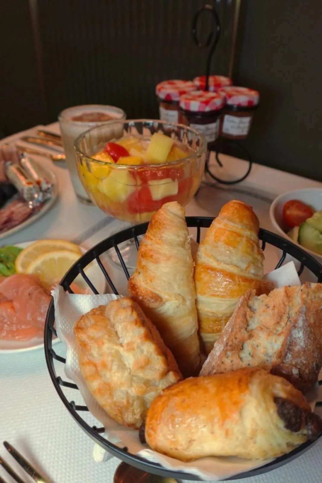 Food in Star Champs-Elysées