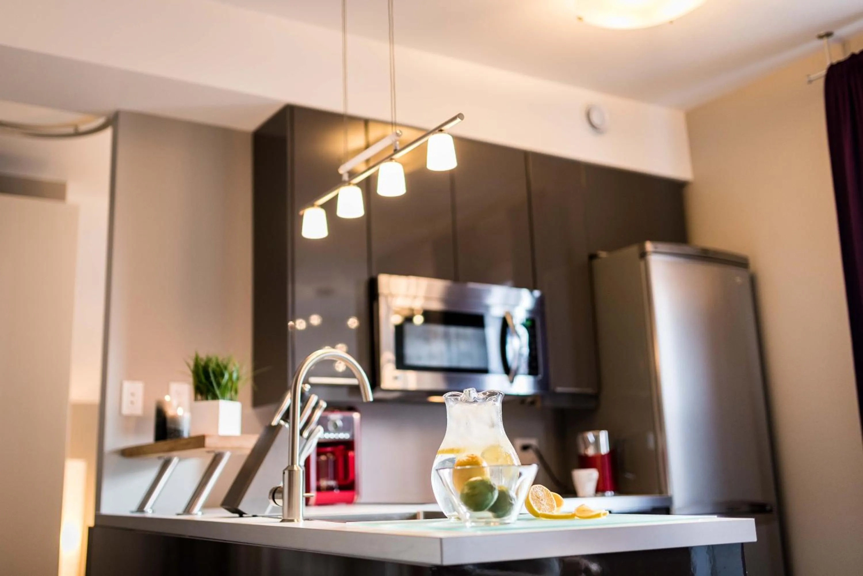 Restaurant/places to eat in Château Queen by Bower Boutique Hotels