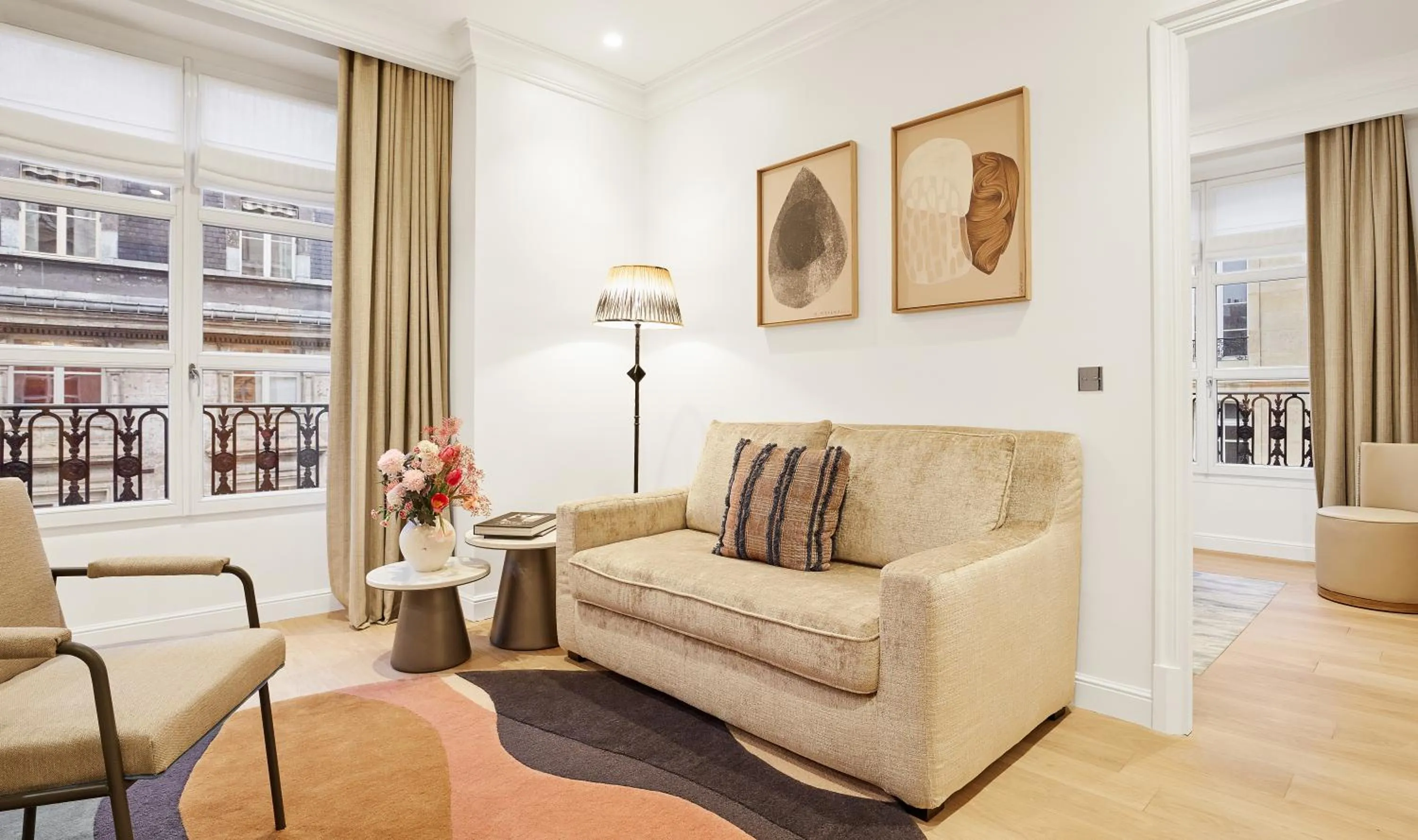 Living room in Grand Hôtel Du Palais Royal
