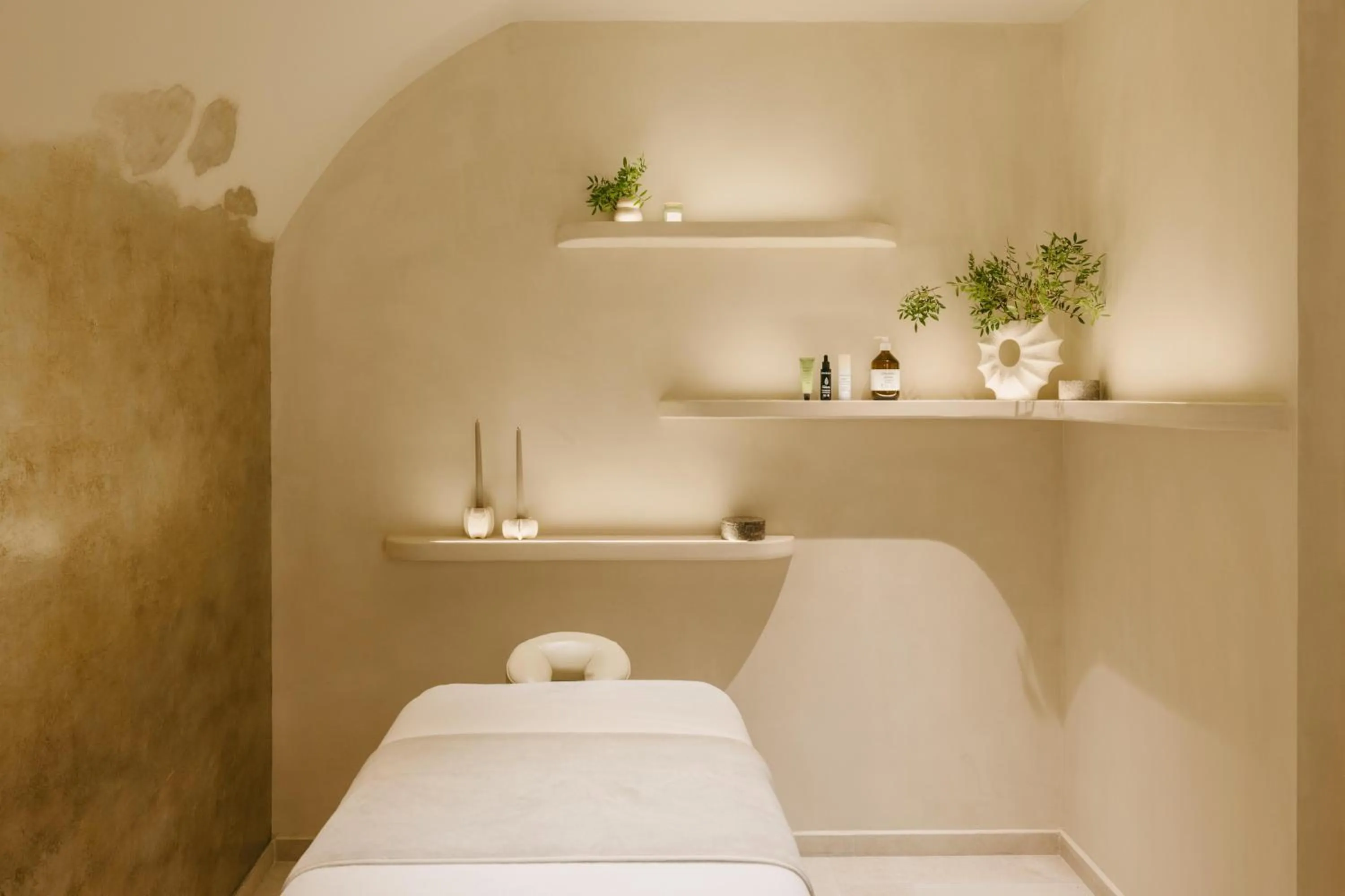 Spa and wellness centre/facilities in Hôtel De Buci
