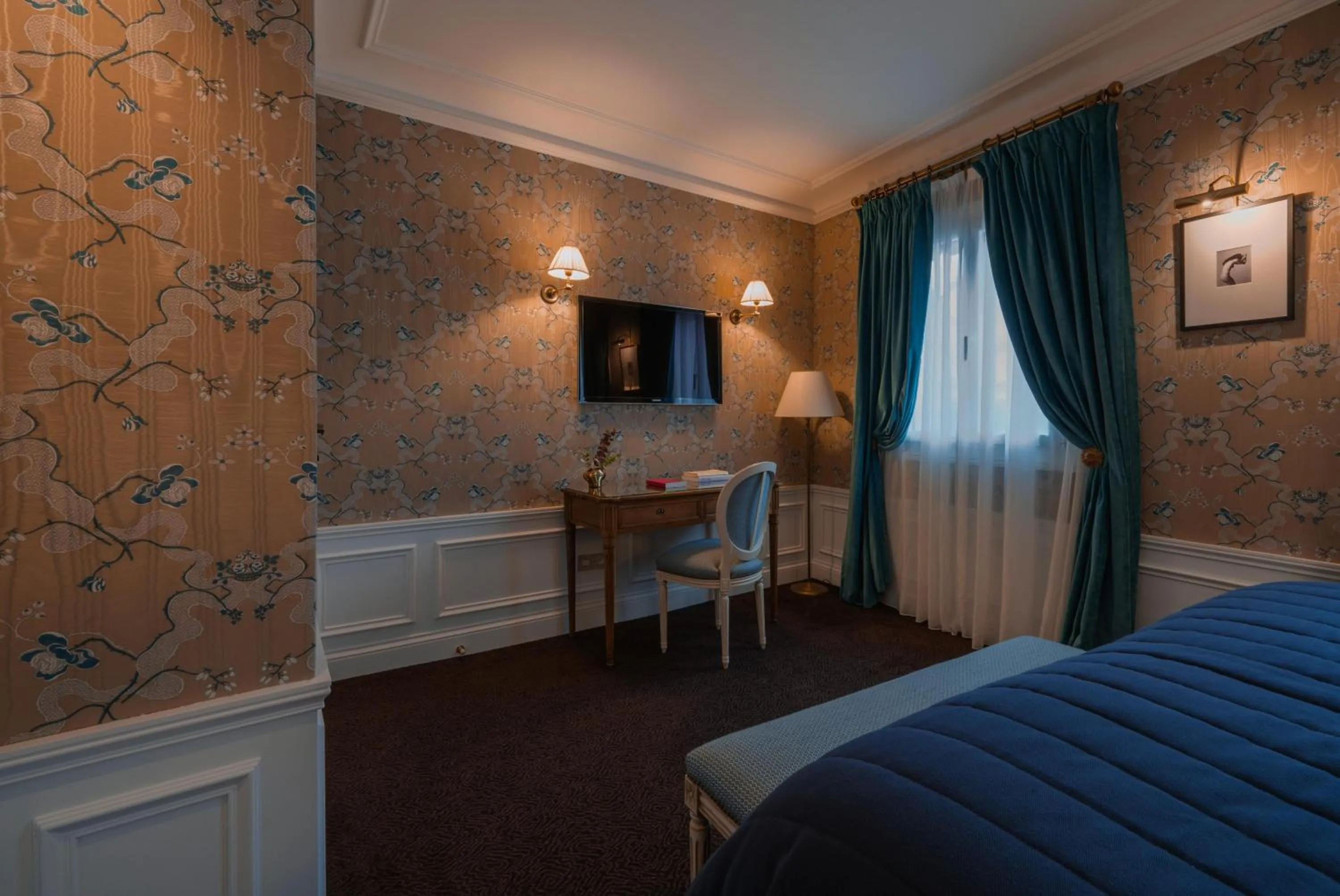 Bed in Hôtel De Buci