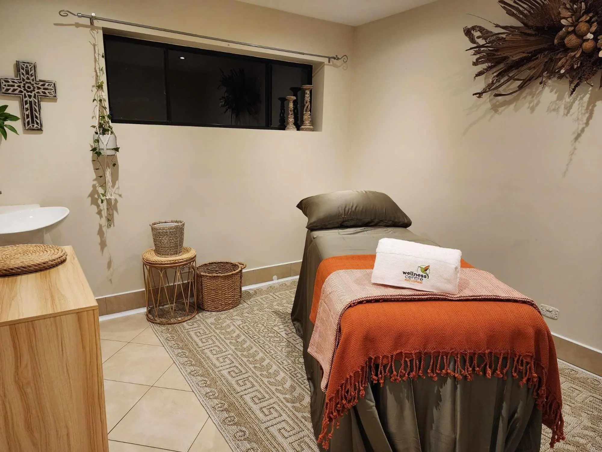 Massage, Bed in The Oasis at One Mile Beach