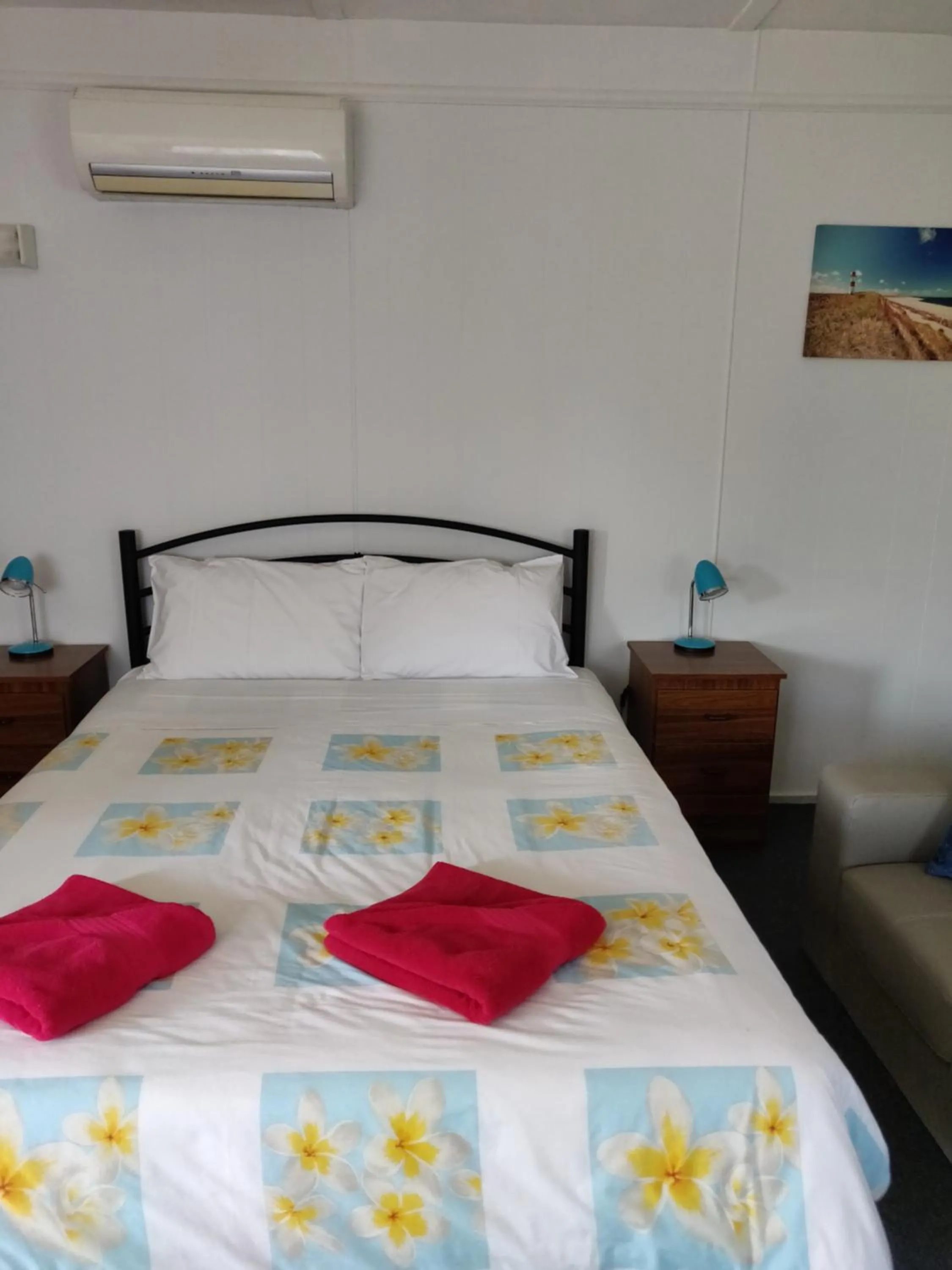 Bed in Summers Rest Units