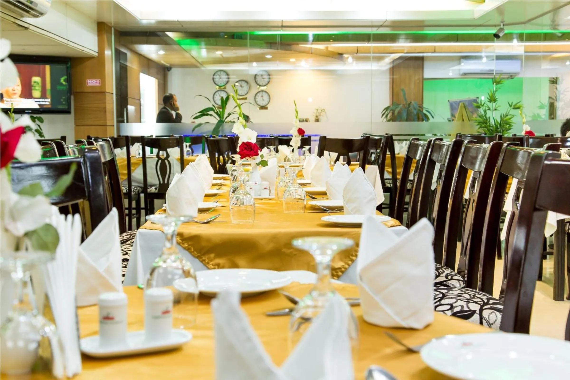 Restaurant/places to eat in Dhaka Golden Inn - Banani'Lakeside