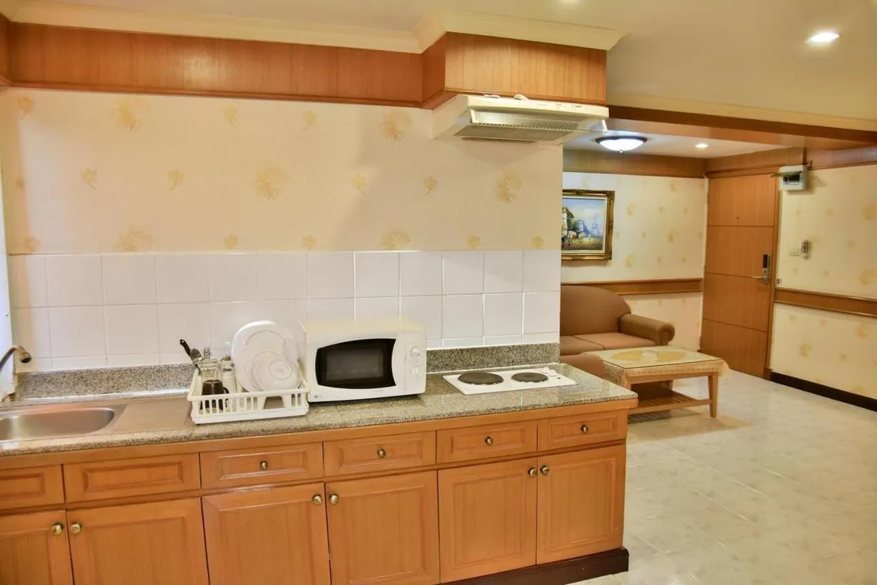 The Kaze 34 Hotel and Serviced Residence