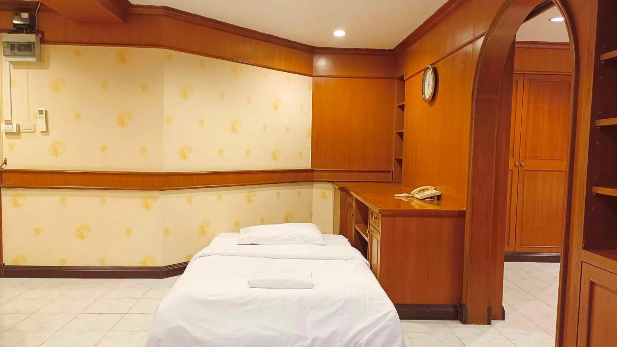 Bed in The Kaze 34 Hotel and Serviced Residence