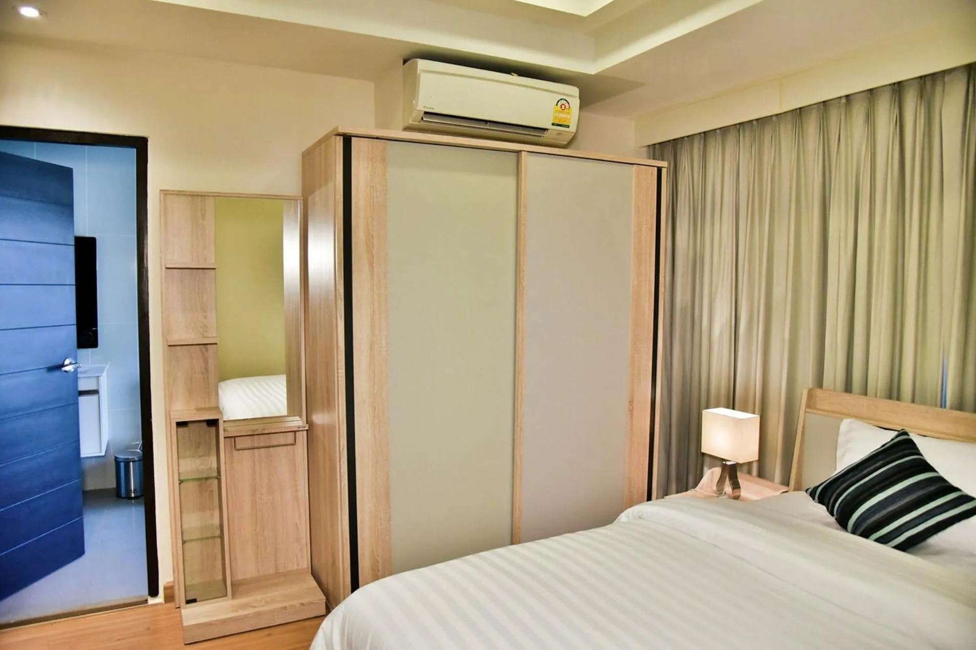 Bed in The Kaze 34 Hotel and Serviced Residence