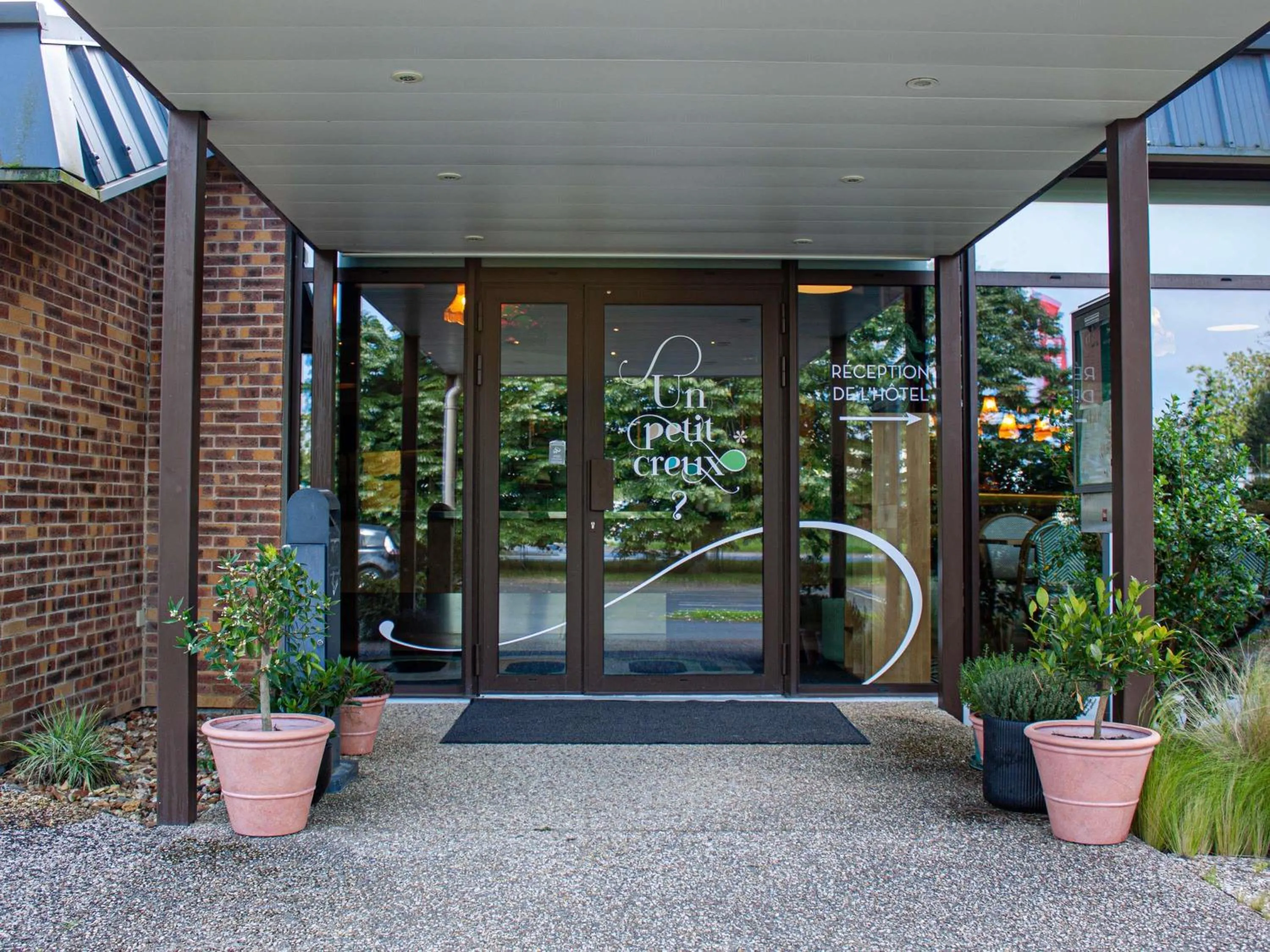 Restaurant/places to eat in ibis Amboise