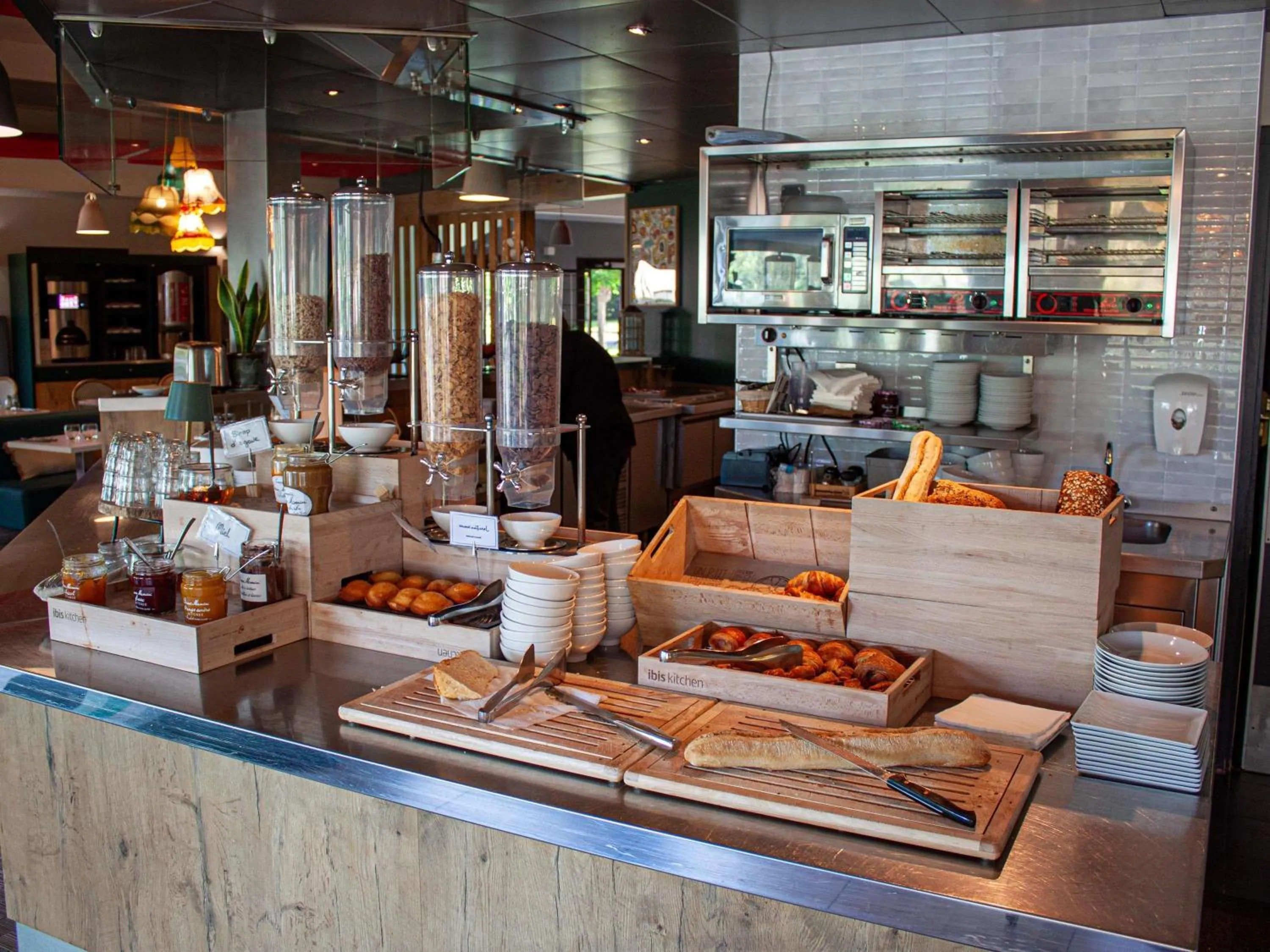 Breakfast in ibis Amboise