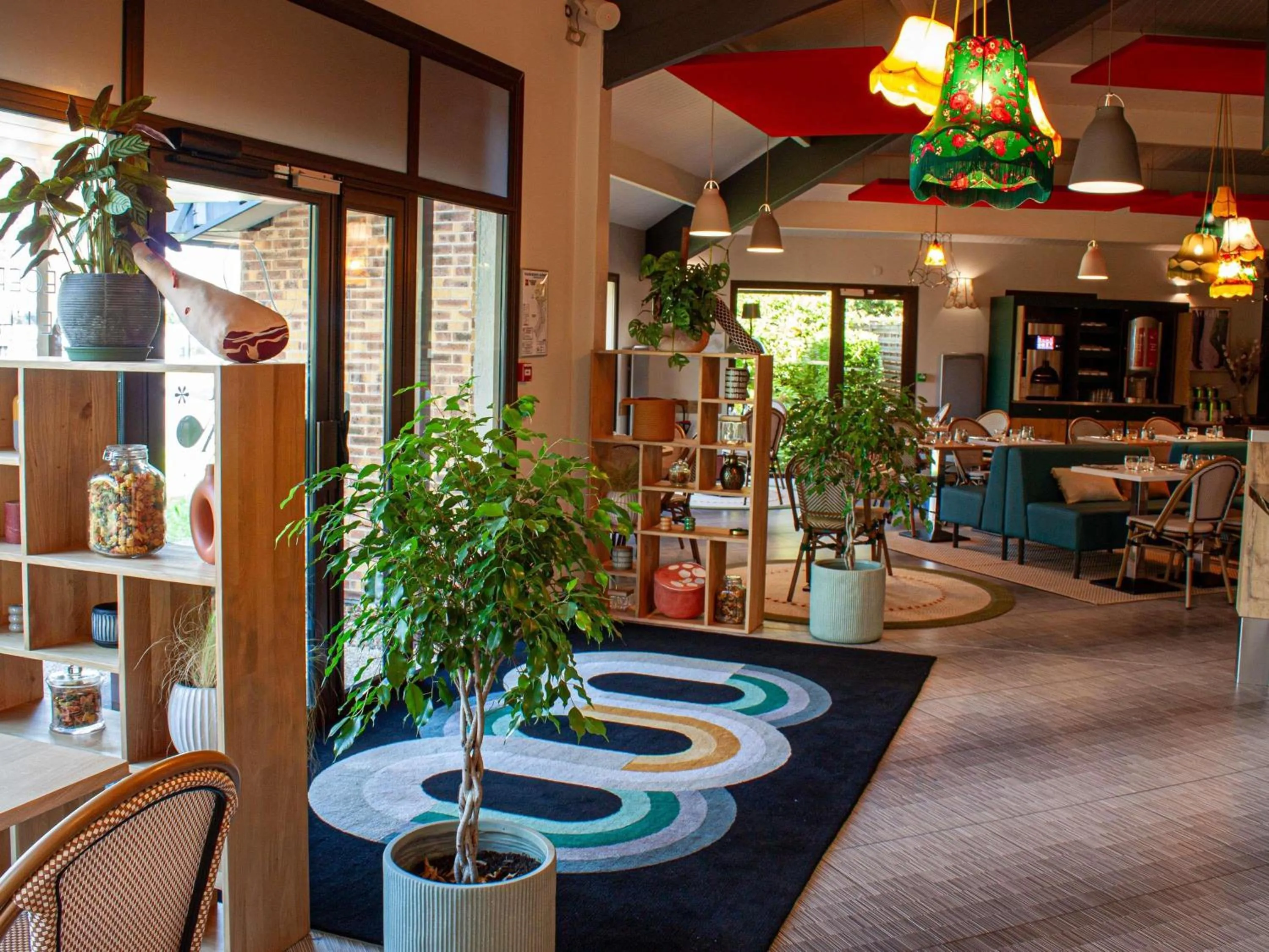 Property building in ibis Amboise