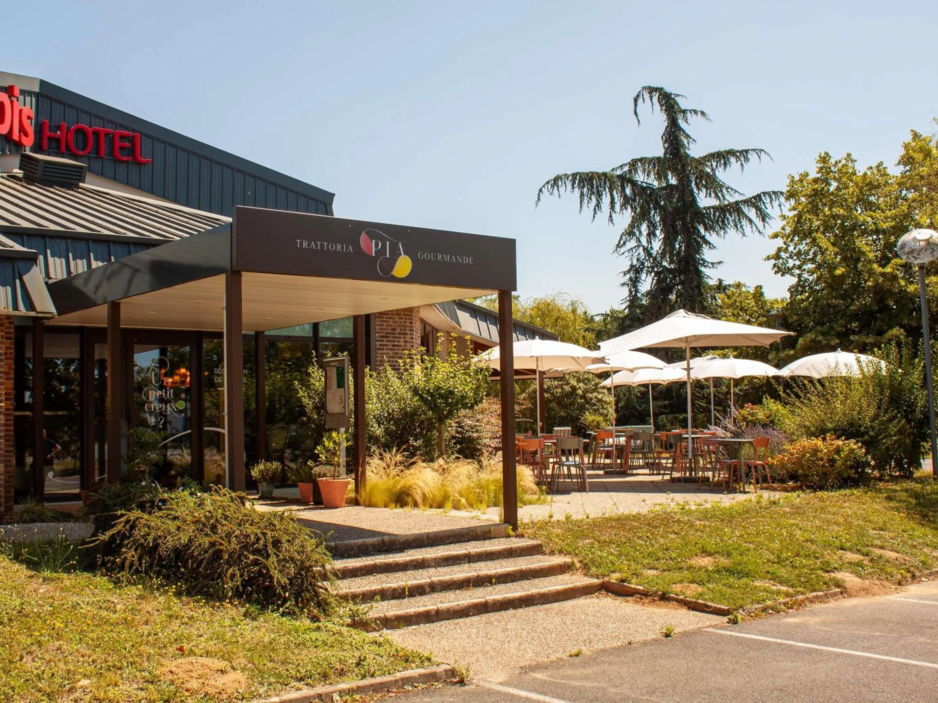 Property building in ibis Amboise