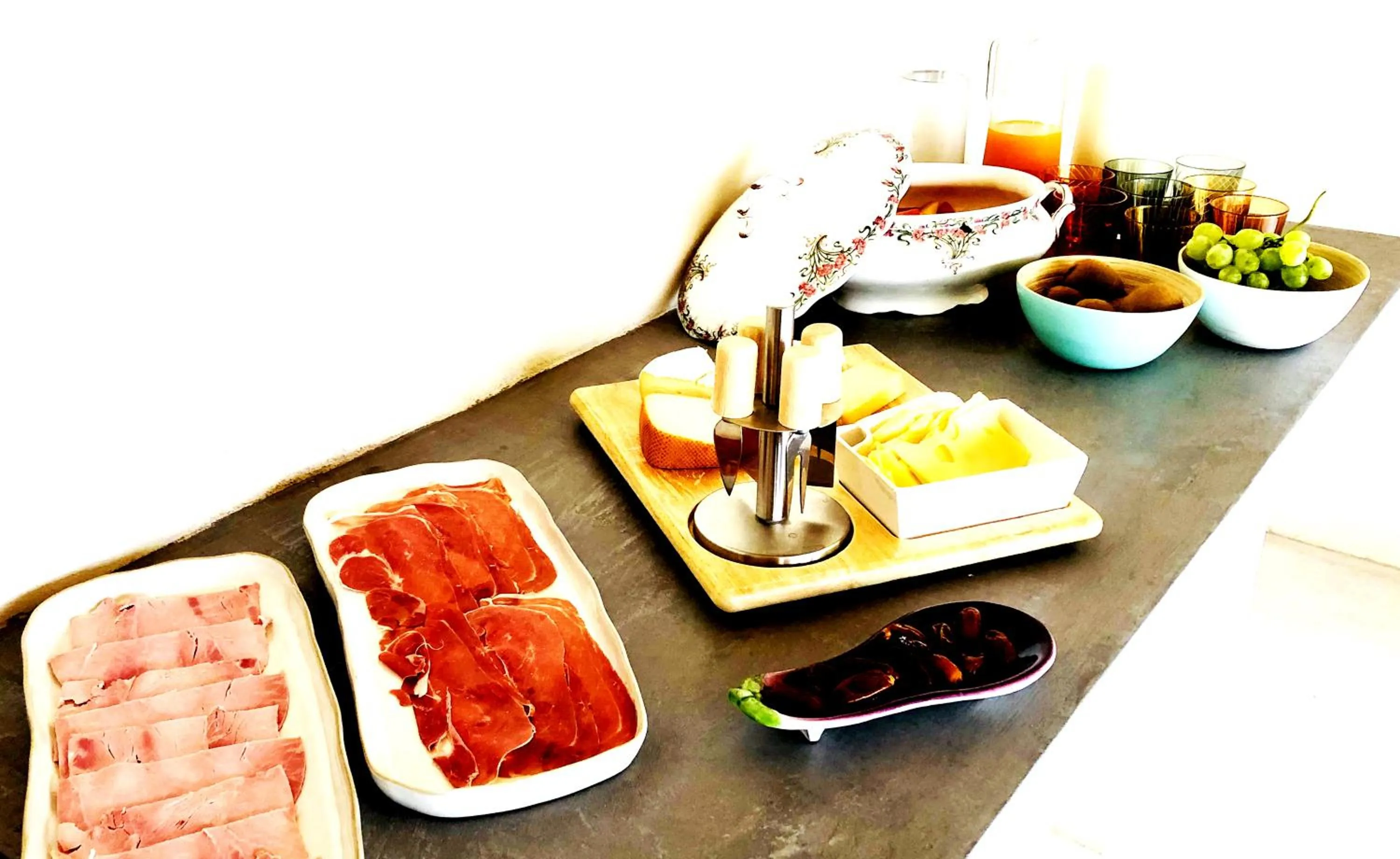 Breakfast in Gabrielle Jeanne