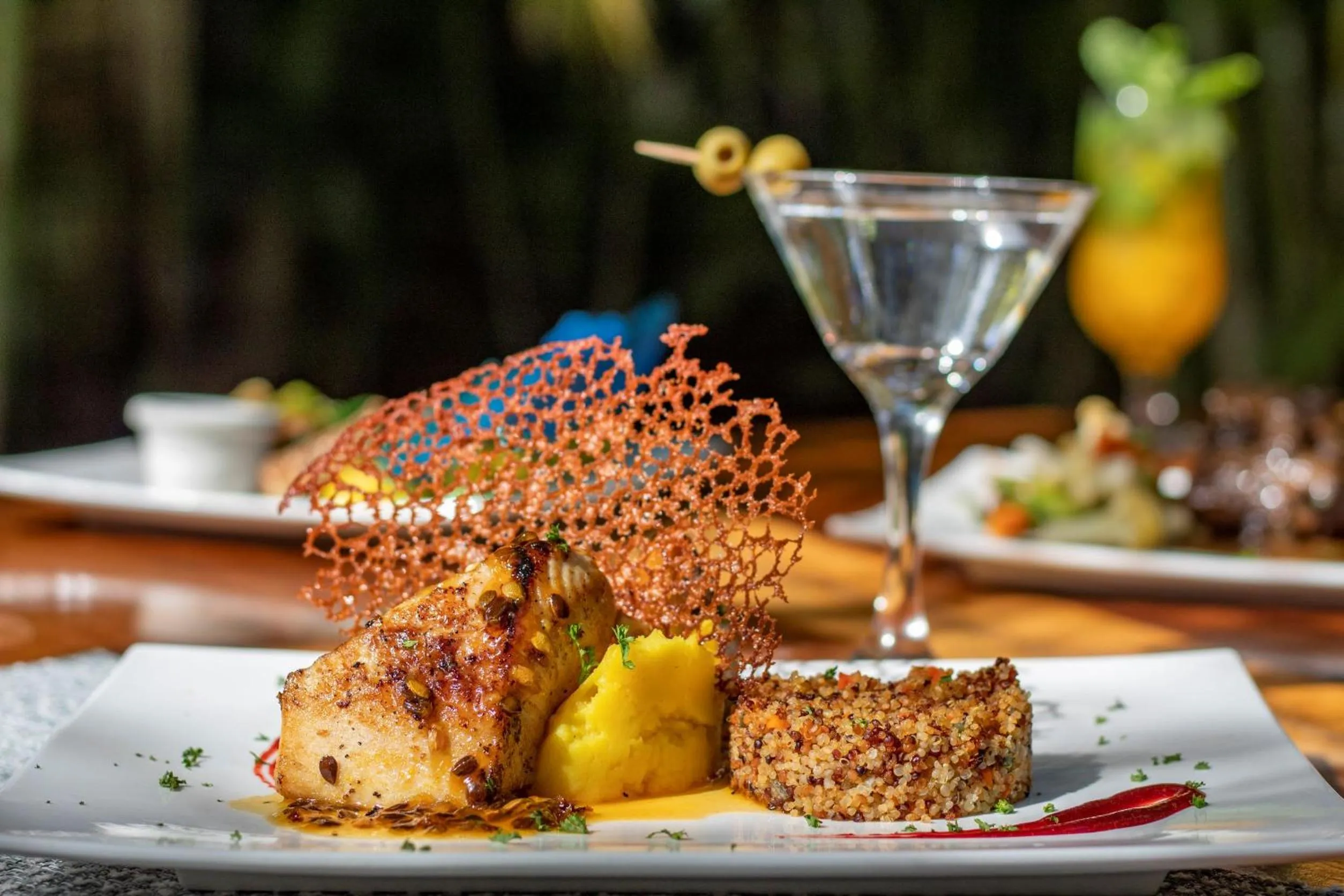 Restaurant/places to eat in Cafe Playa Negra Hotel