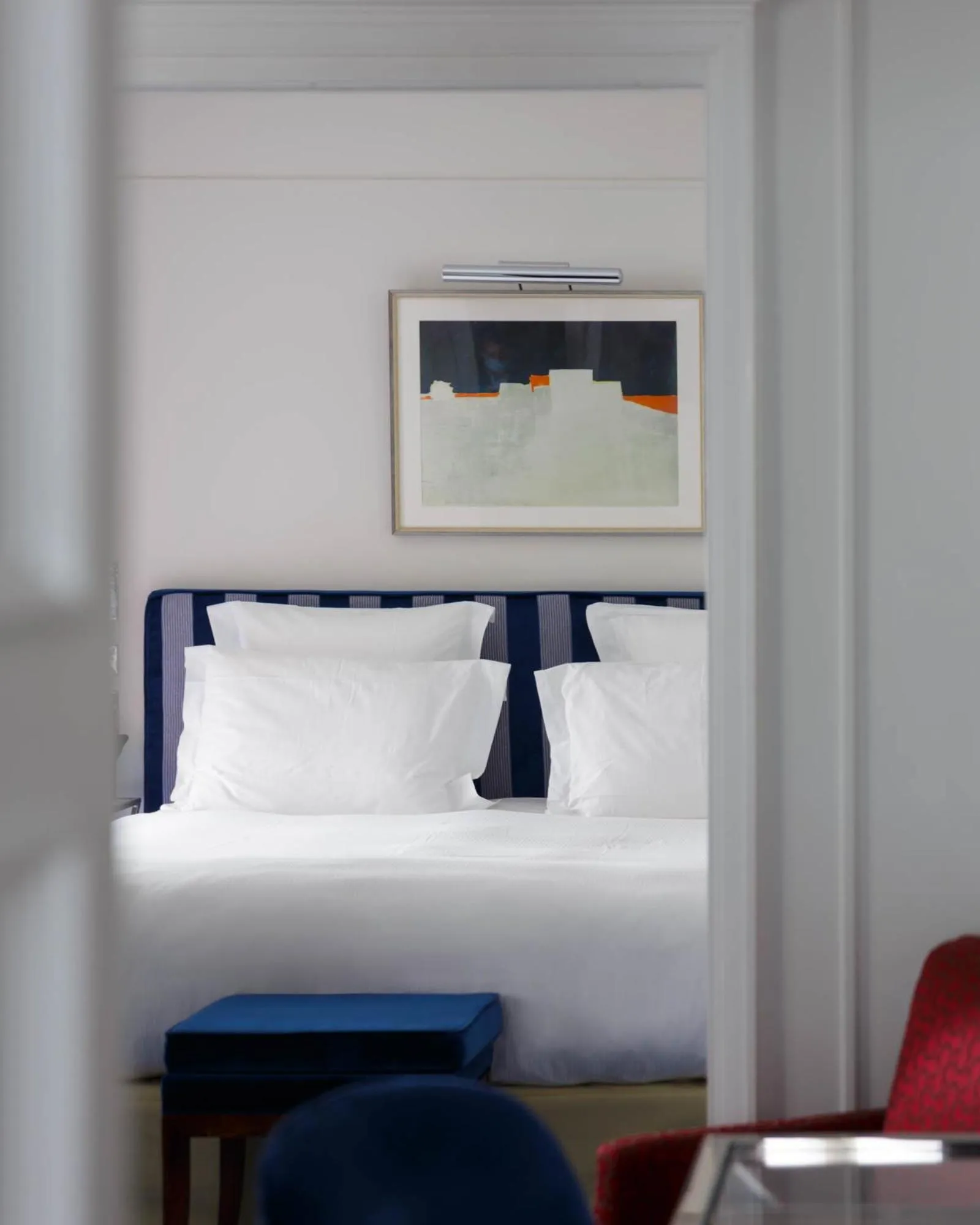 Bed in Le Burgundy Paris