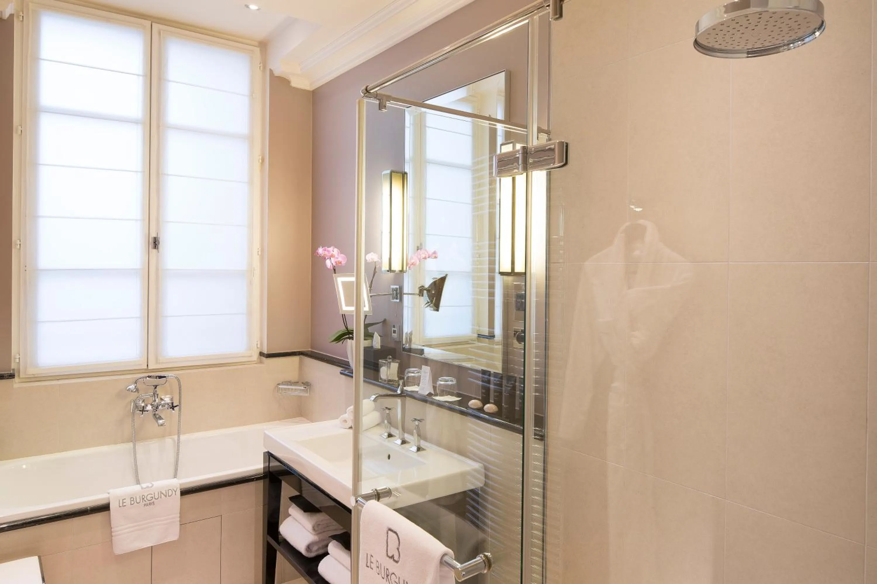 Bathroom in Le Burgundy Paris