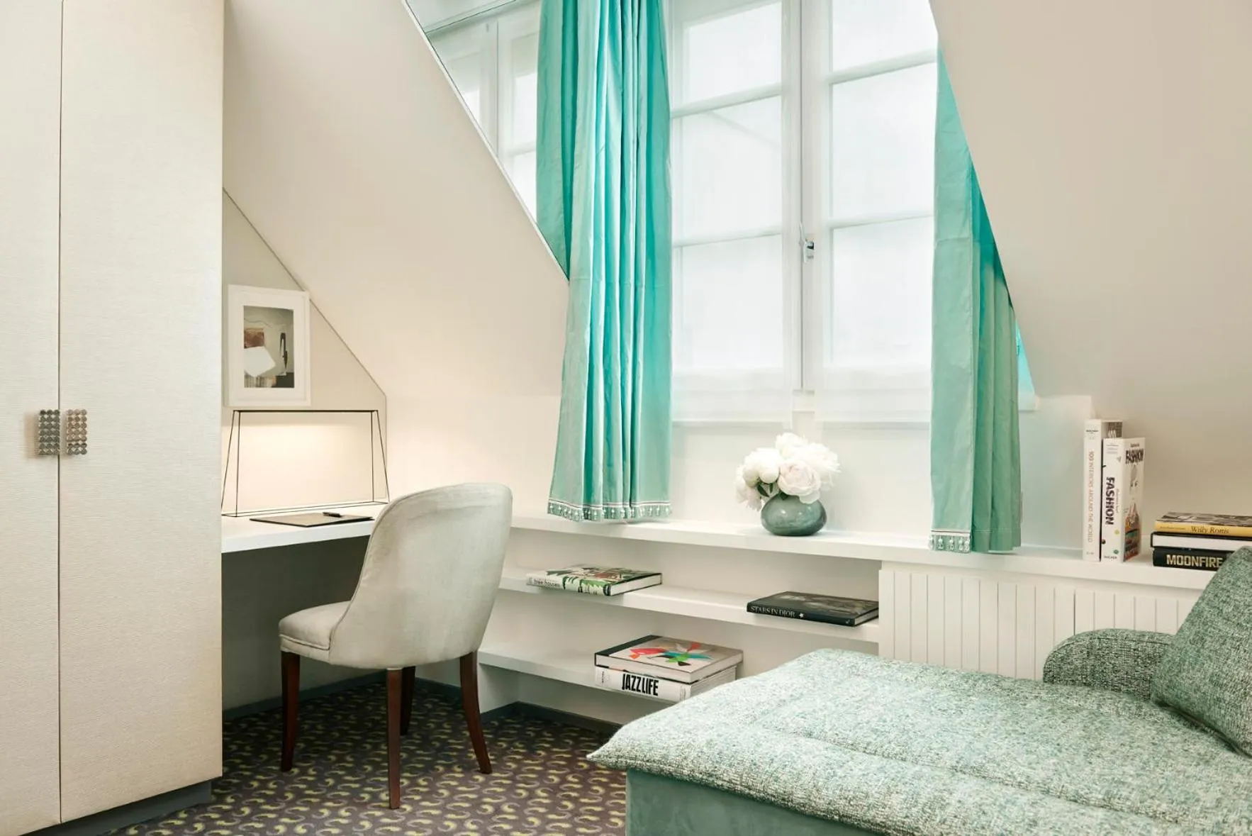 Seating area in Le Burgundy Paris