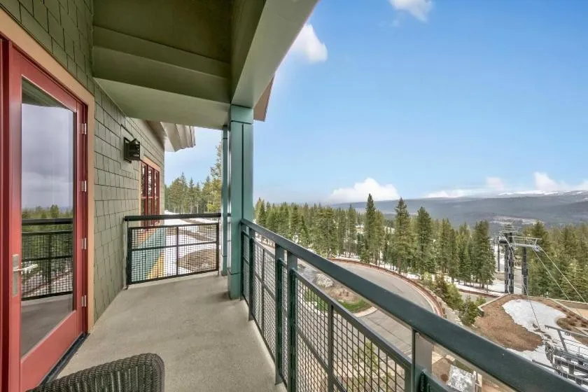 Constellation Residences