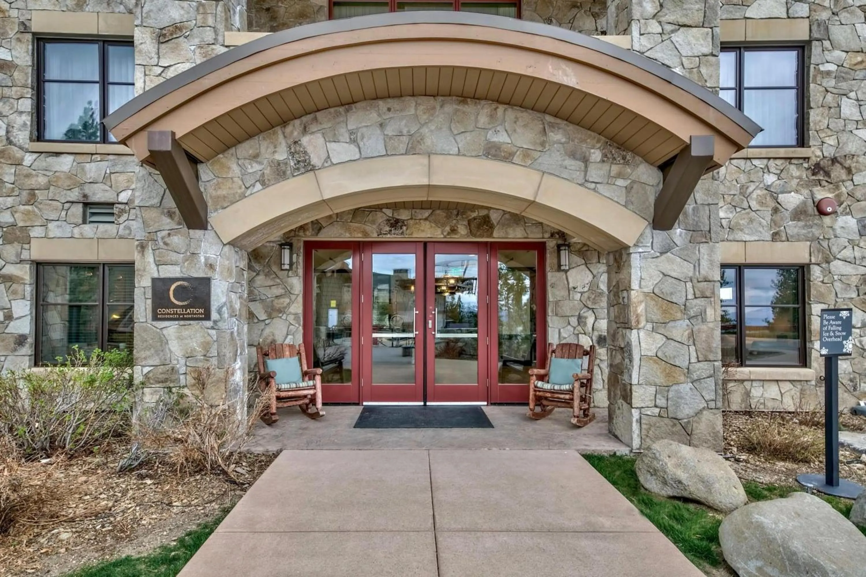 Property building in Constellation Residences