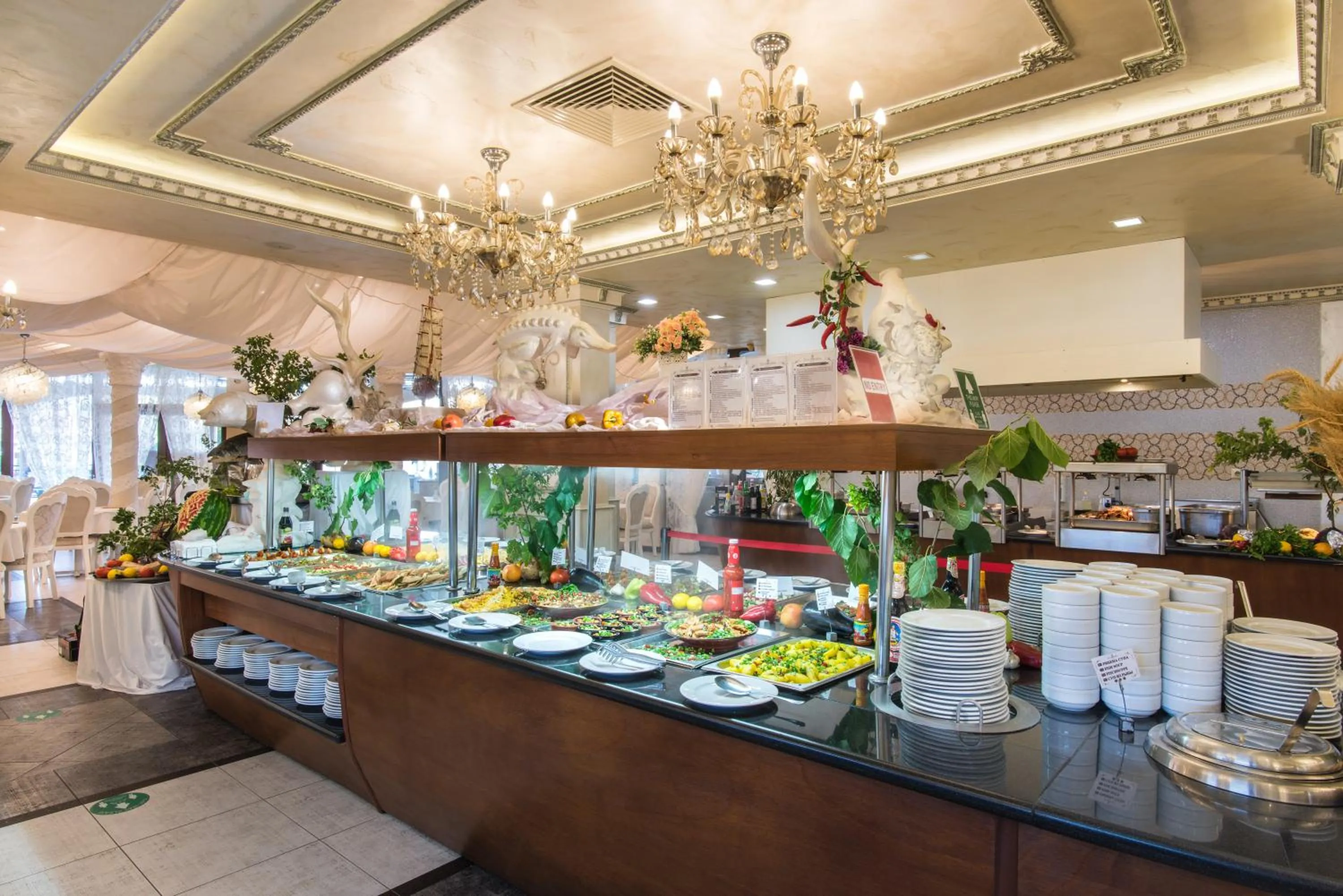 Food and drinks in Hotel & SPA Diamant Residence - All Inclusive