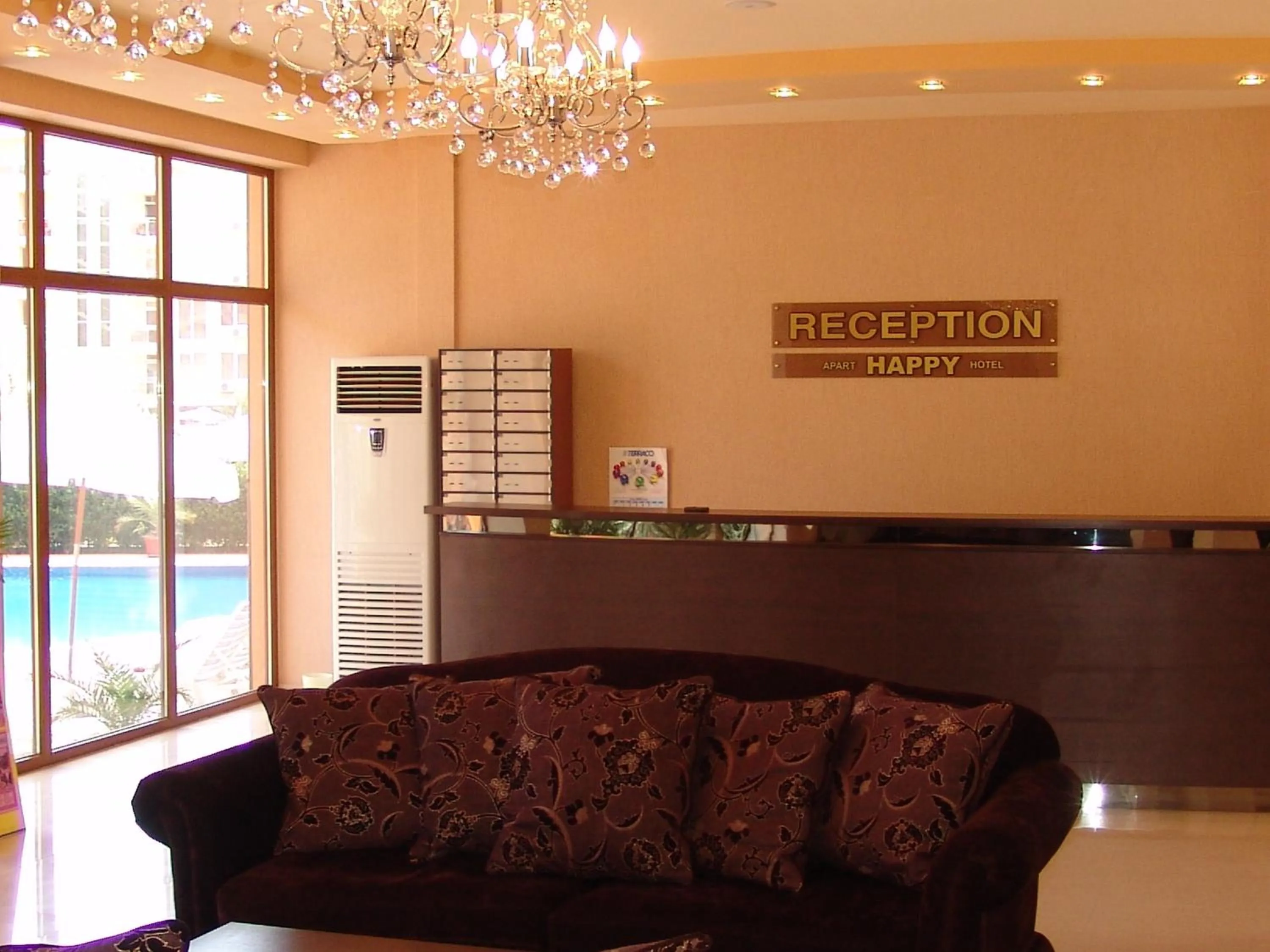 Lobby or reception in Apart Hotel Happy