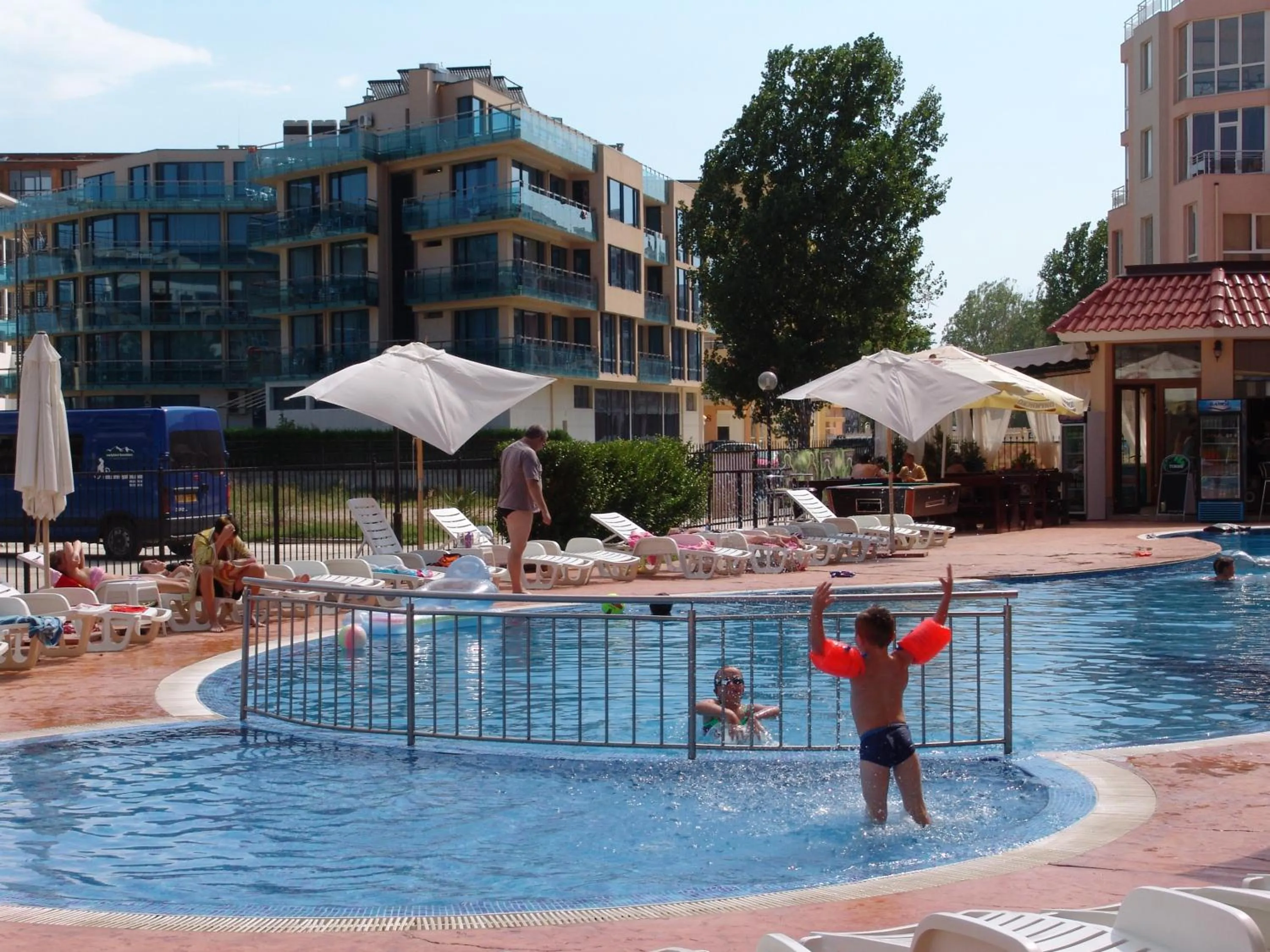 Entertainment in Apart Hotel Kasandra