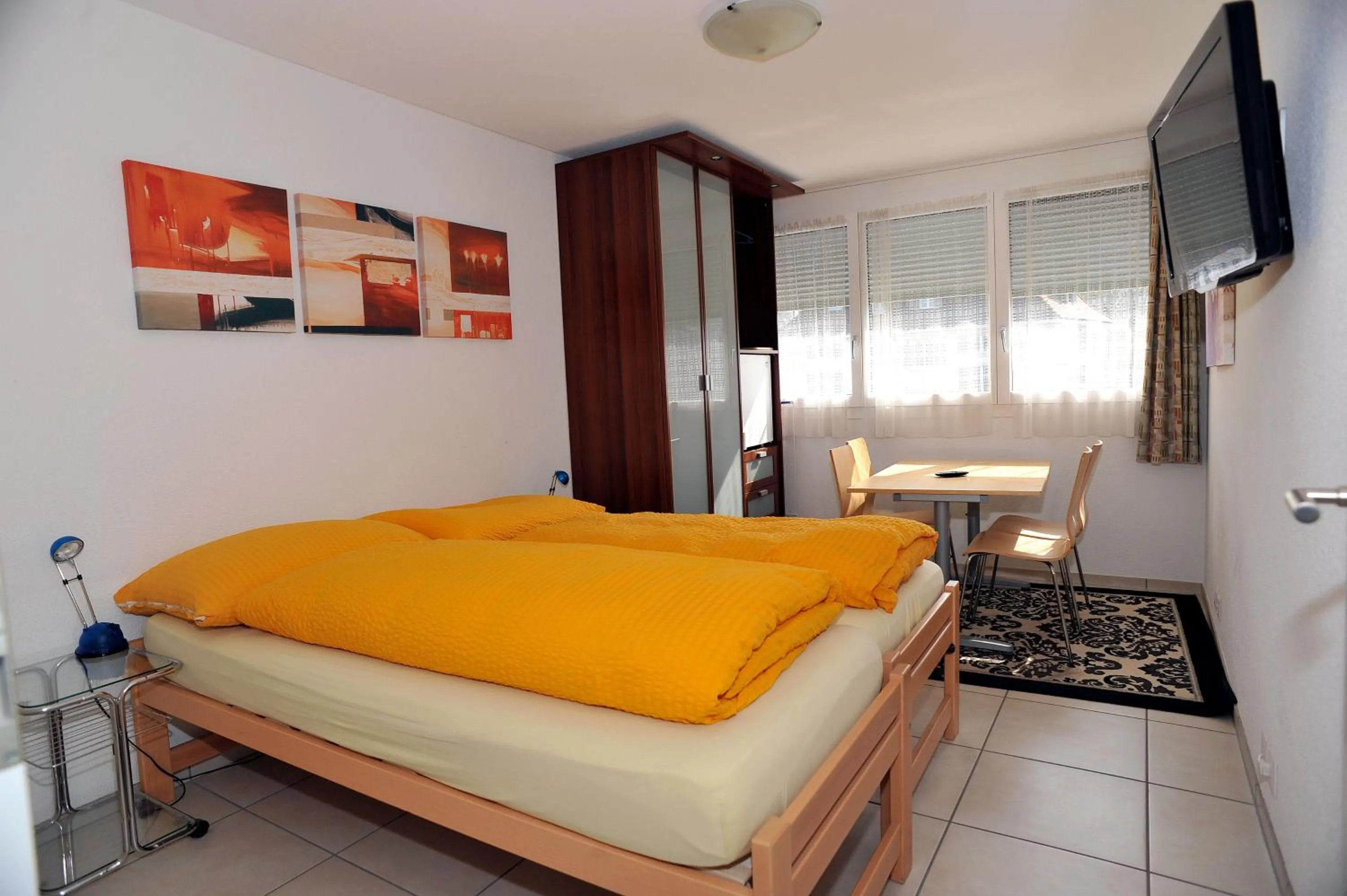 View (from property/room), Bed in Niros Bed & Breakfast