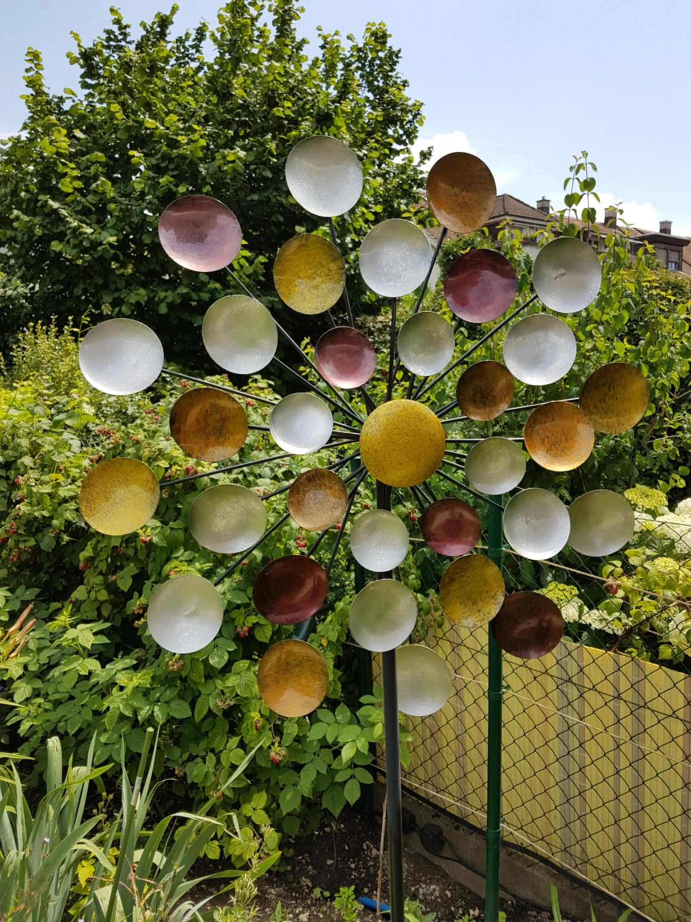 Garden view in Niros Bed & Breakfast