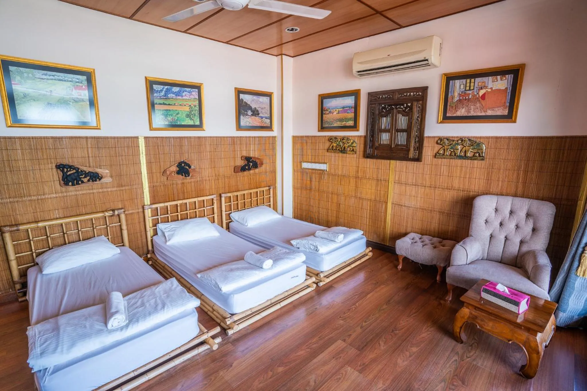 Bedroom, Bed in Lost Paradise Resort