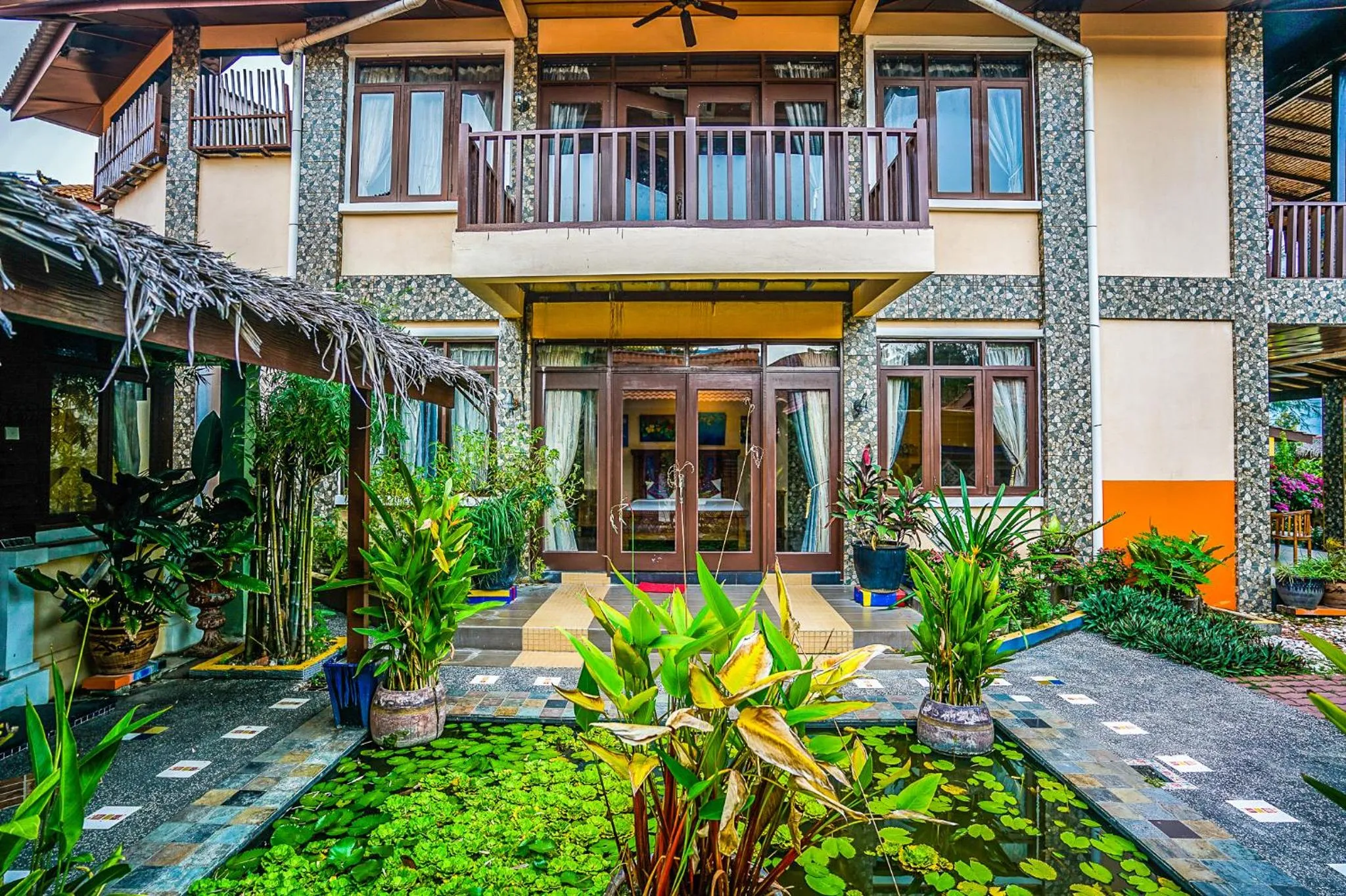 Property building in Lost Paradise Resort