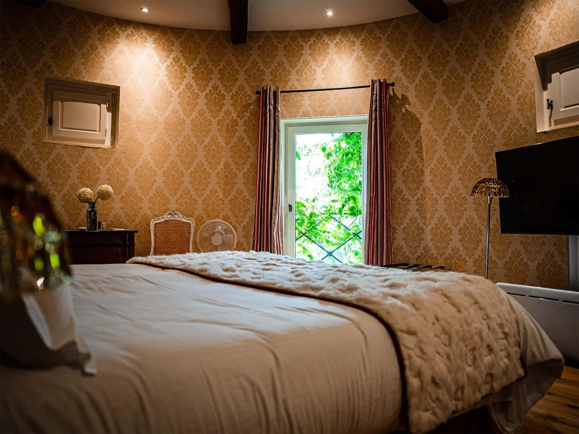 Bed in Château de Candie