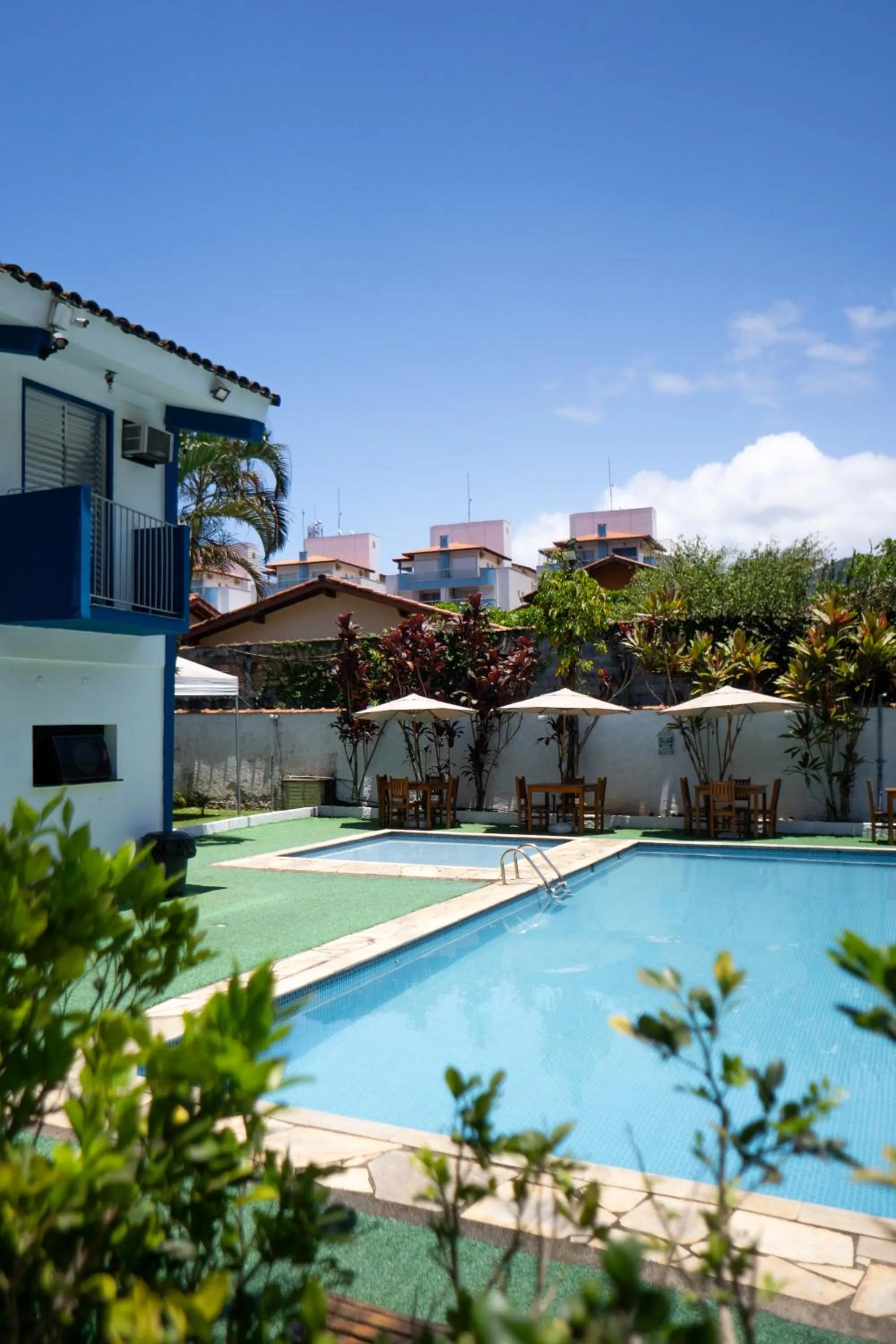 Property building in MOVA - Hotel Costa Azul