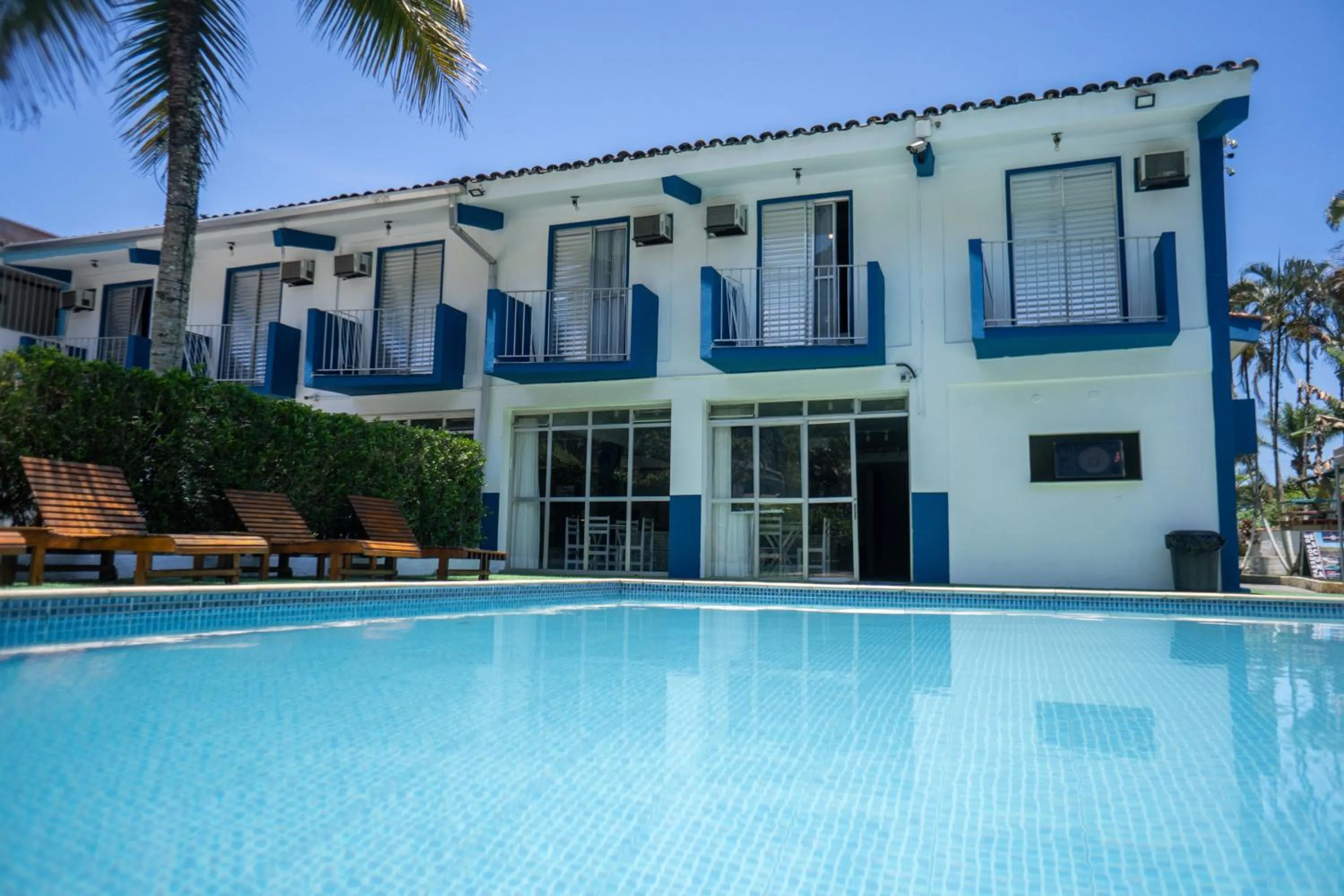 Swimming pool in MOVA - Hotel Costa Azul