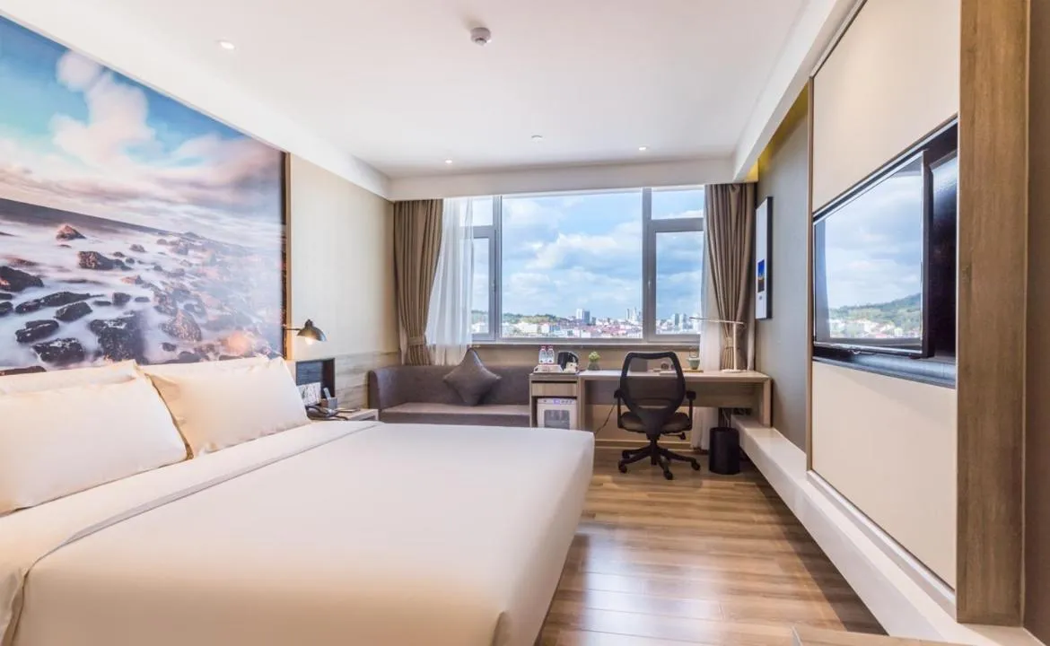 Bed in Atour Hotel Weihai City Center