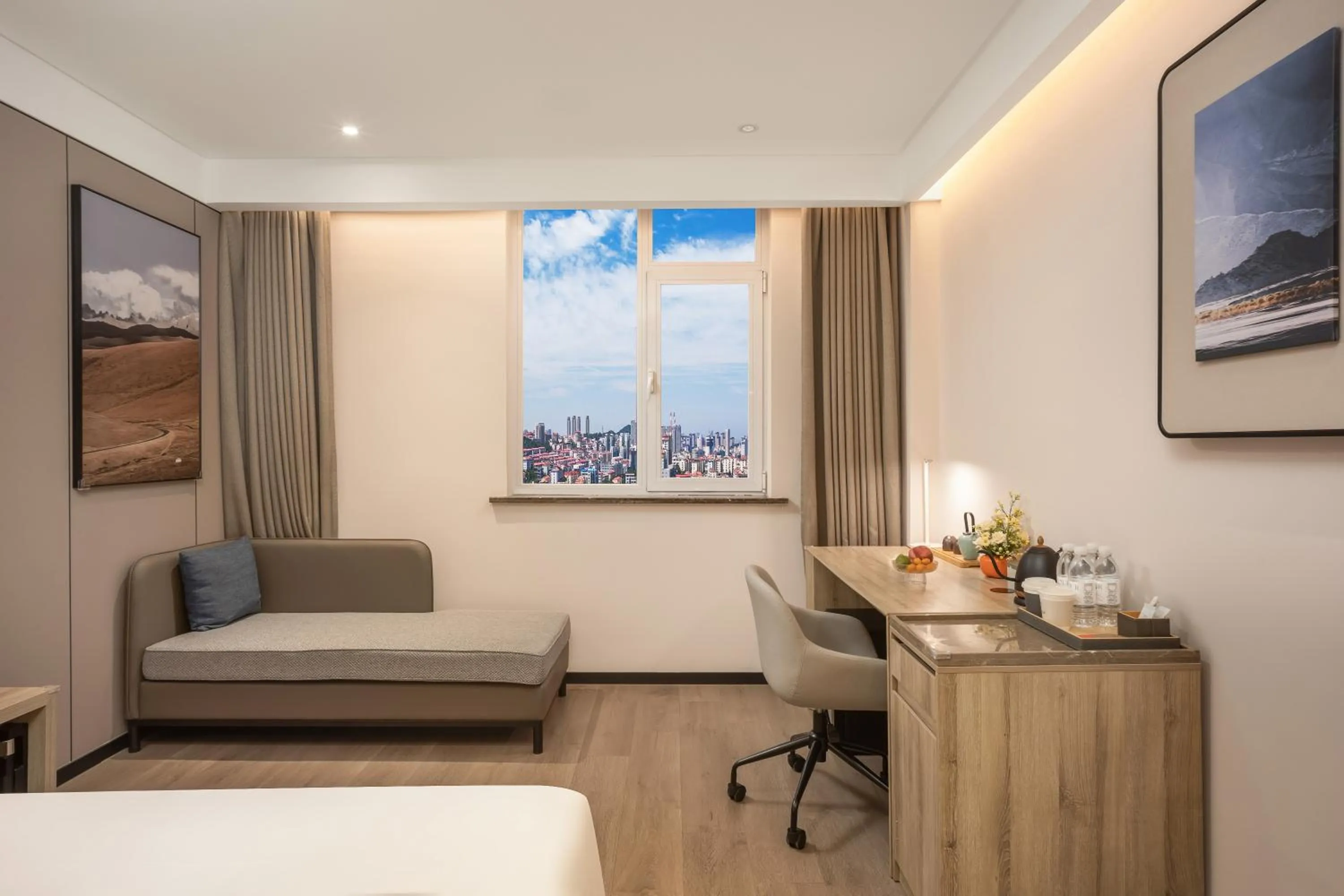 Bed in Atour Hotel Weihai City Center