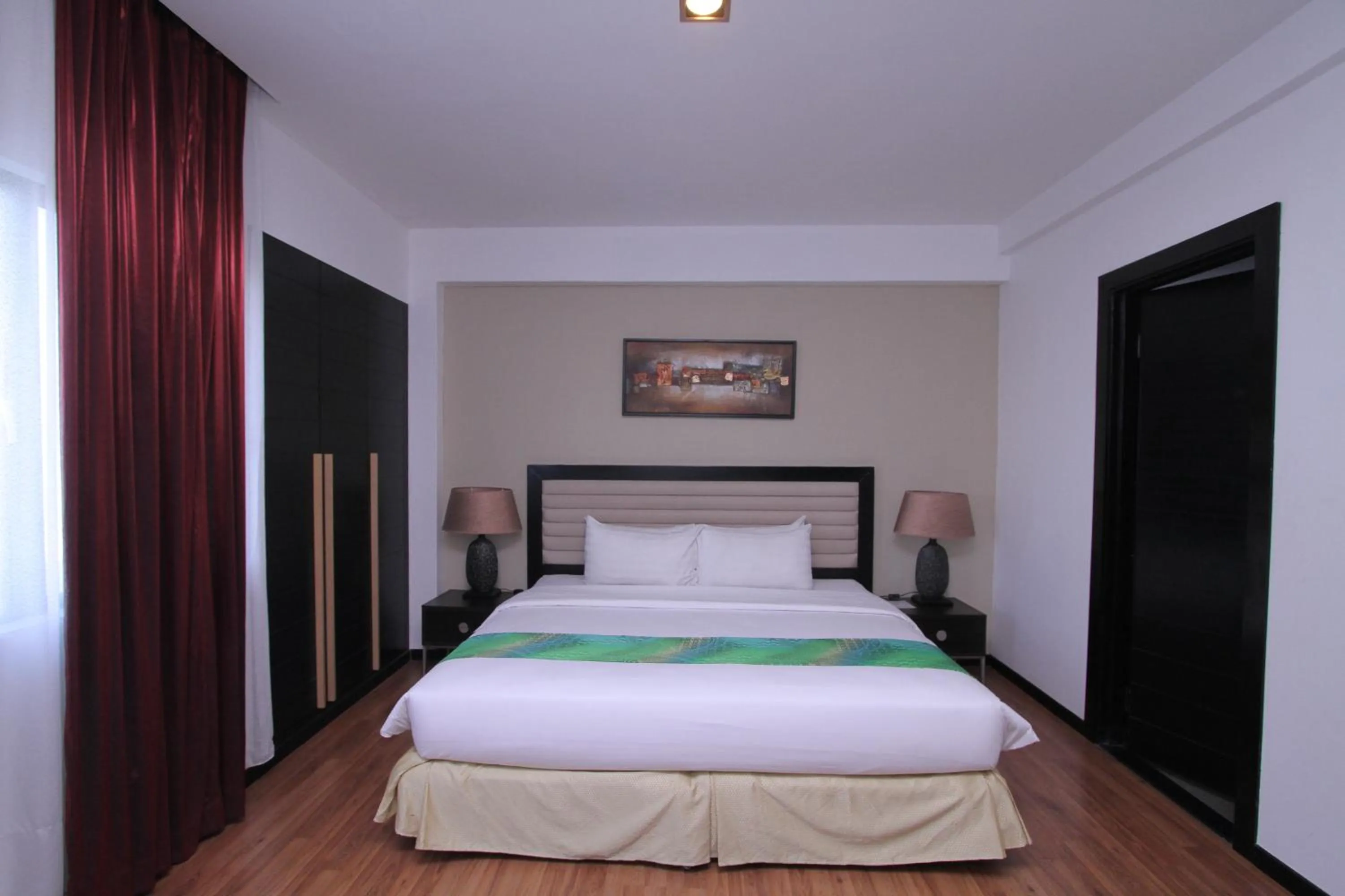 Bed in Likas Square - KK Apartment Suite