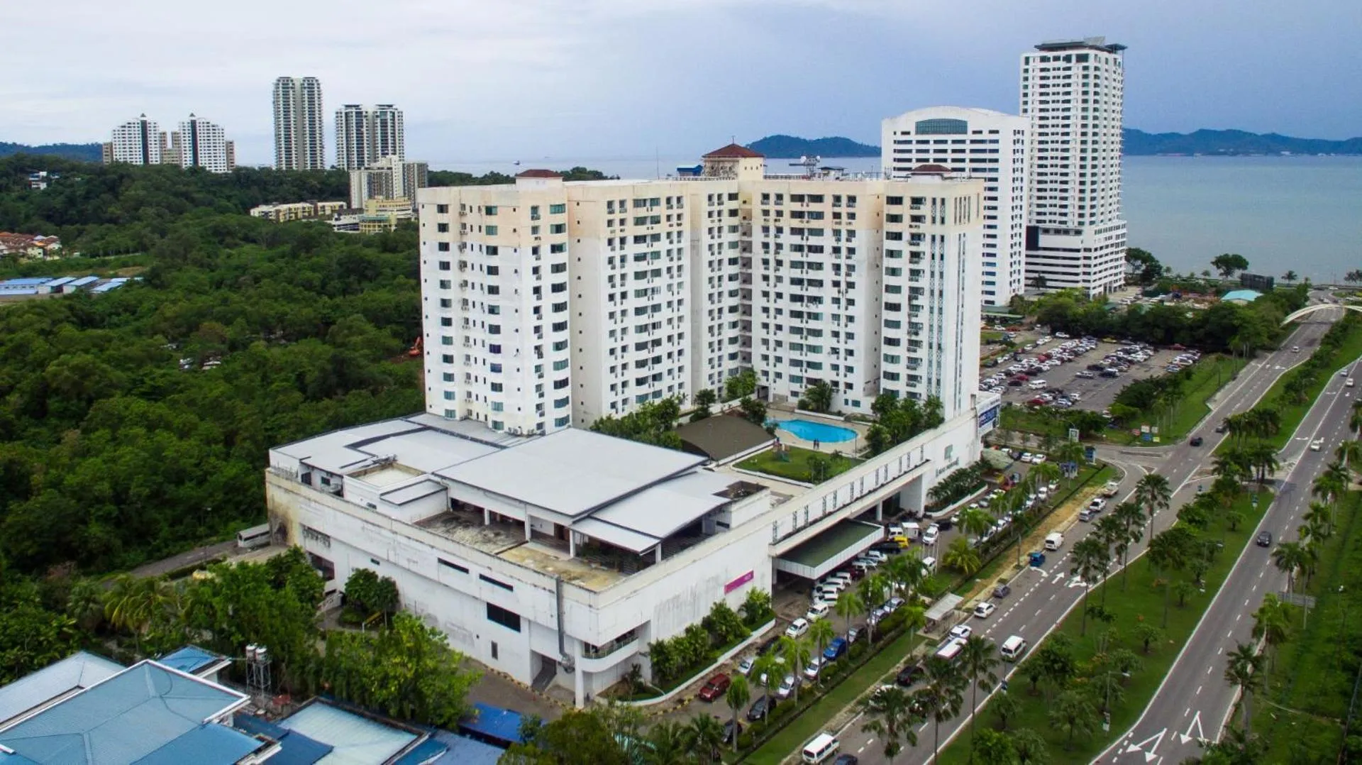 Property building in Likas Square - KK Apartment Suite
