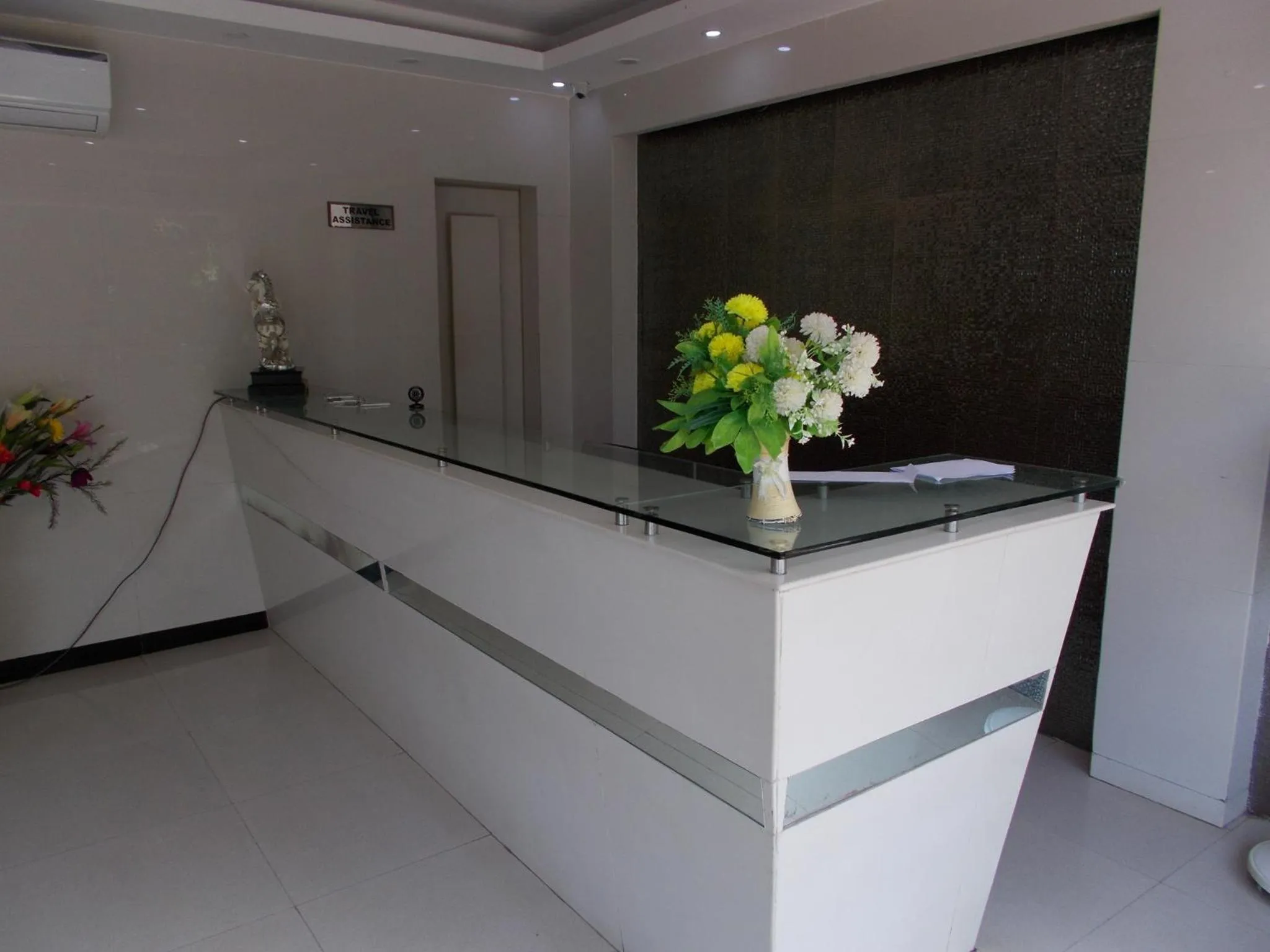 Lobby or reception in Lotus Bay View Hotel