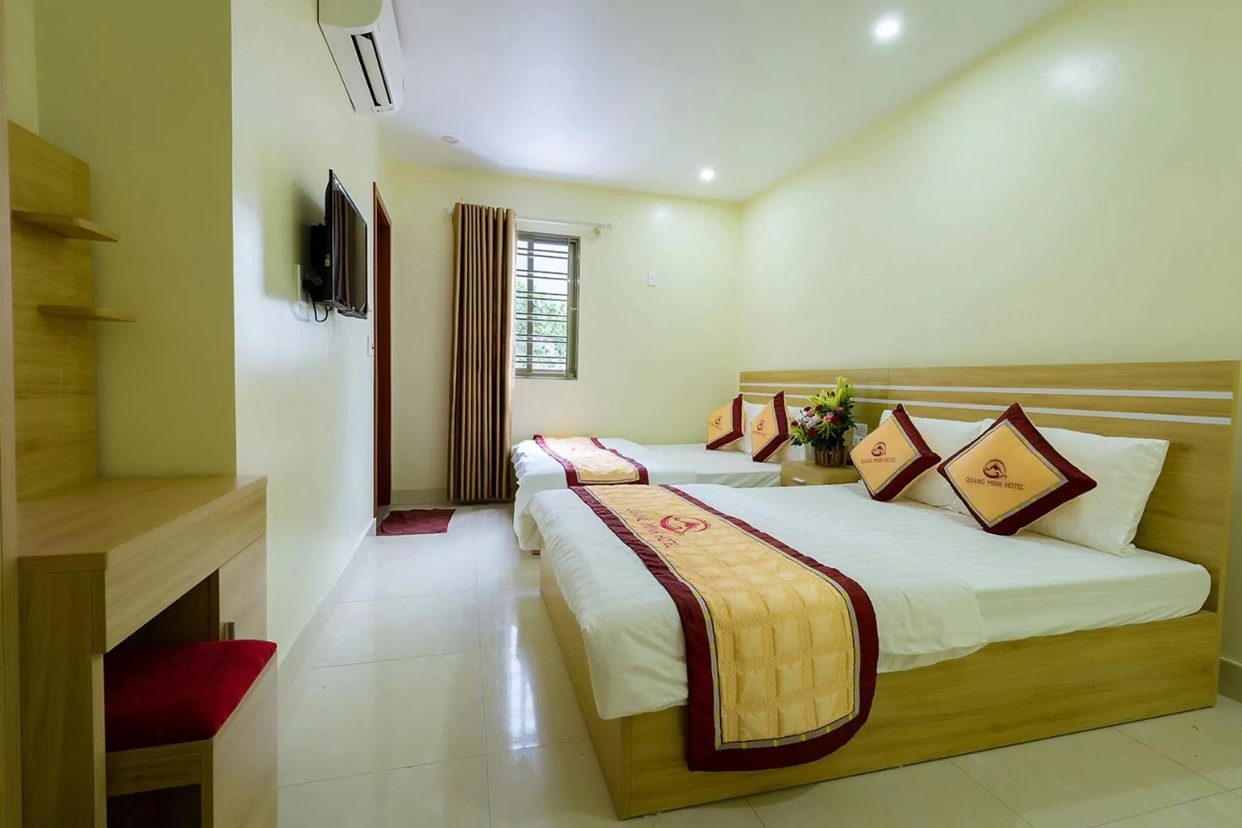 Bed in Quang Minh Hotel