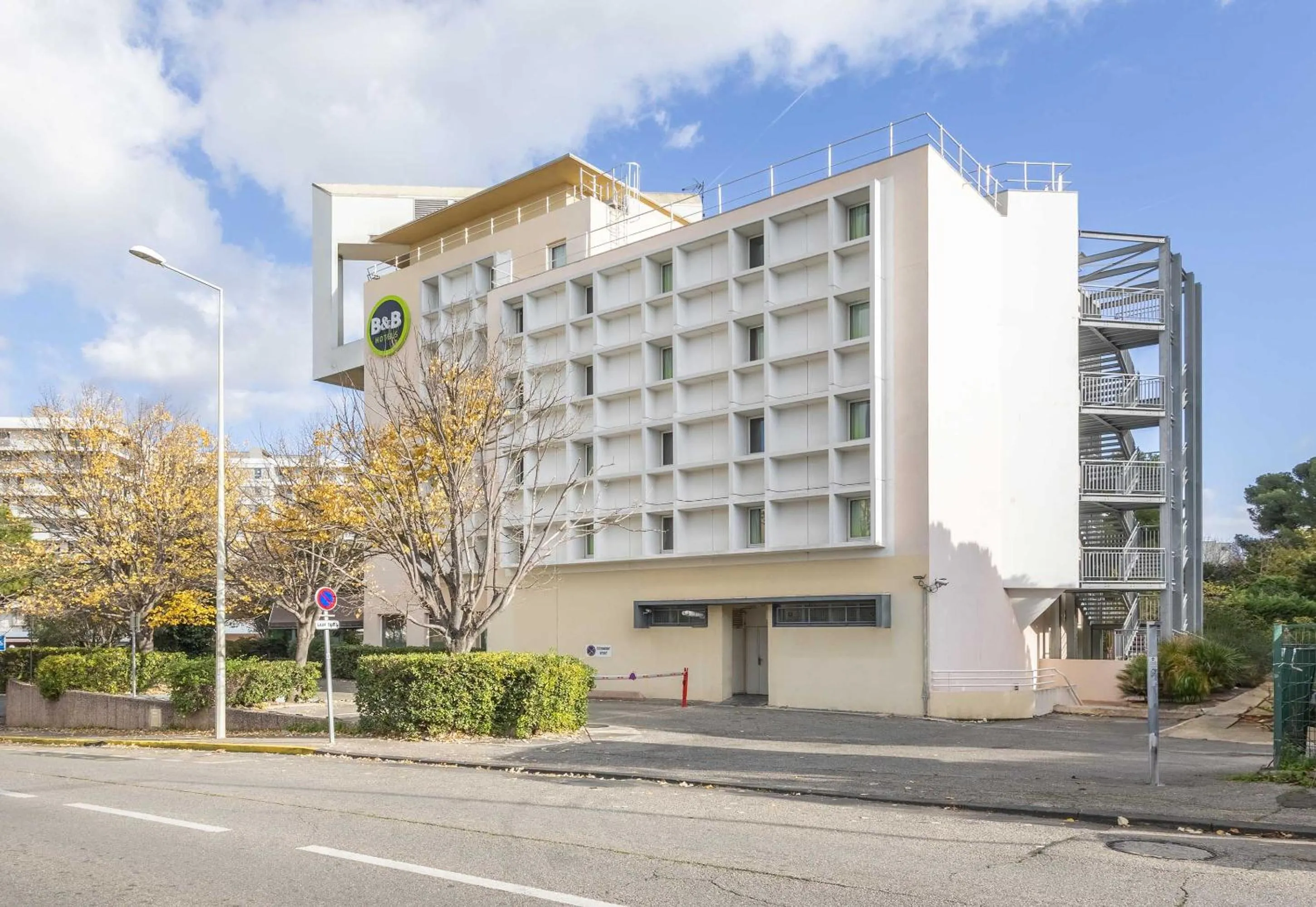 Property building in B&B HOTEL Marseille Bonneveine
