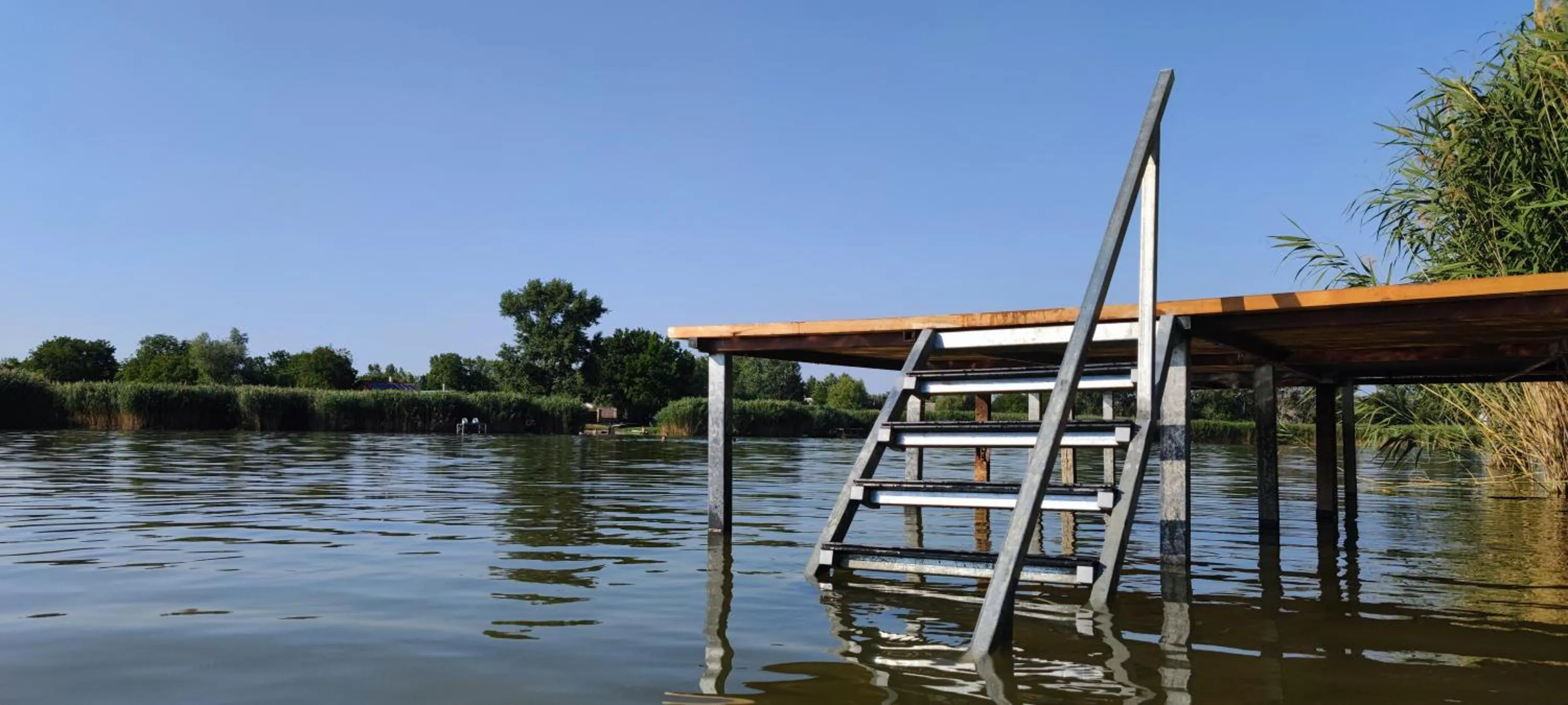 Natural landscape in Anna-Lak