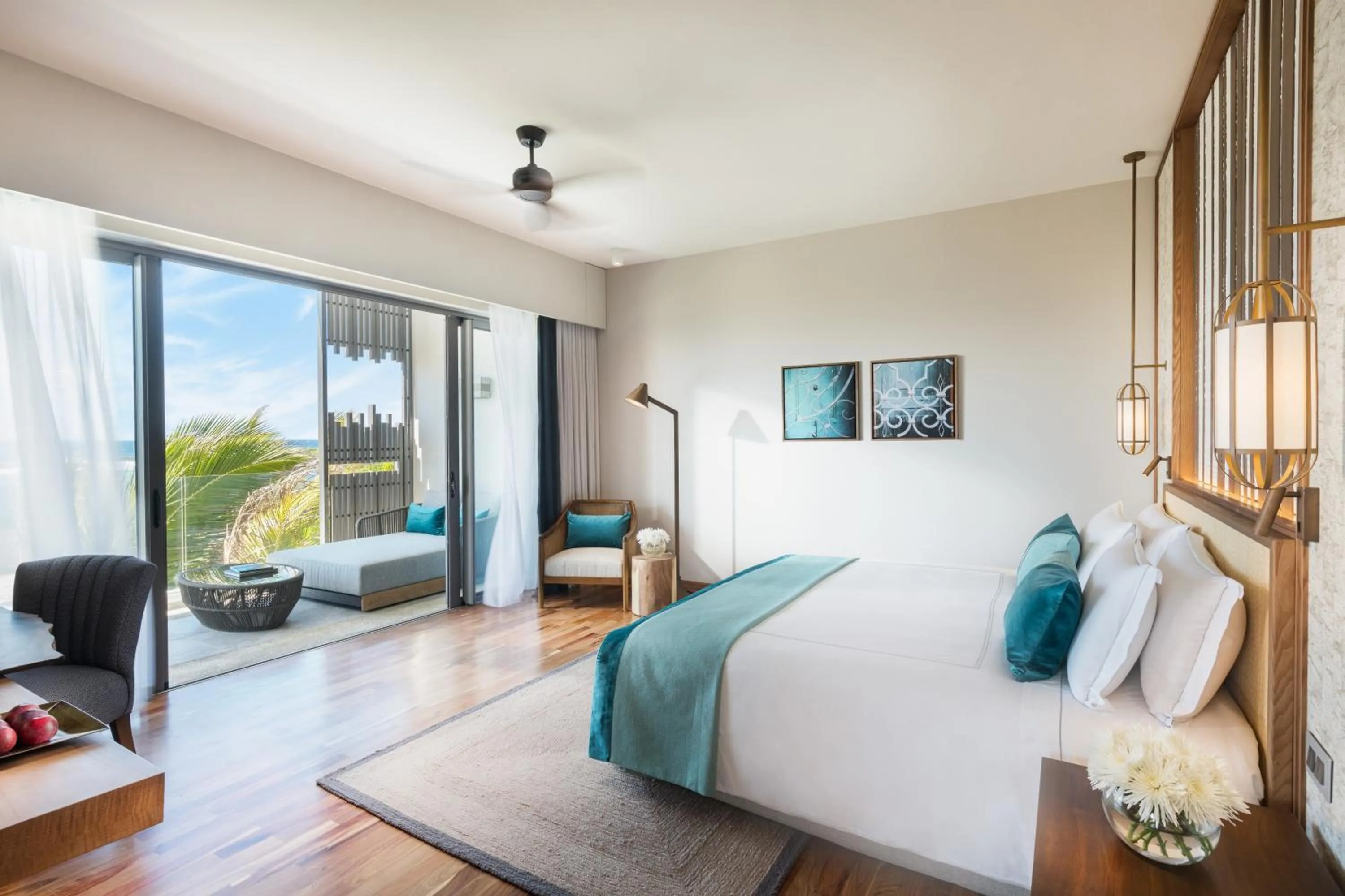 Photo of the whole room, Bed in Anantara Iko Mauritius Resort & Villas