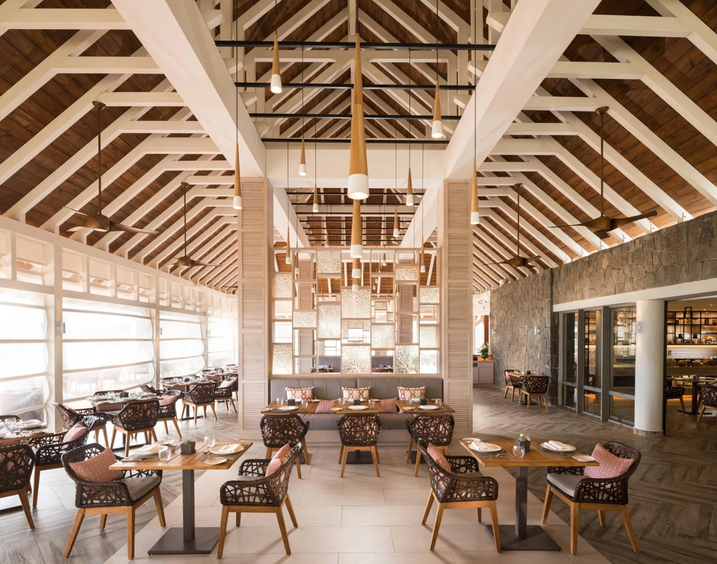 Restaurant/places to eat in Anantara Iko Mauritius Resort & Villas