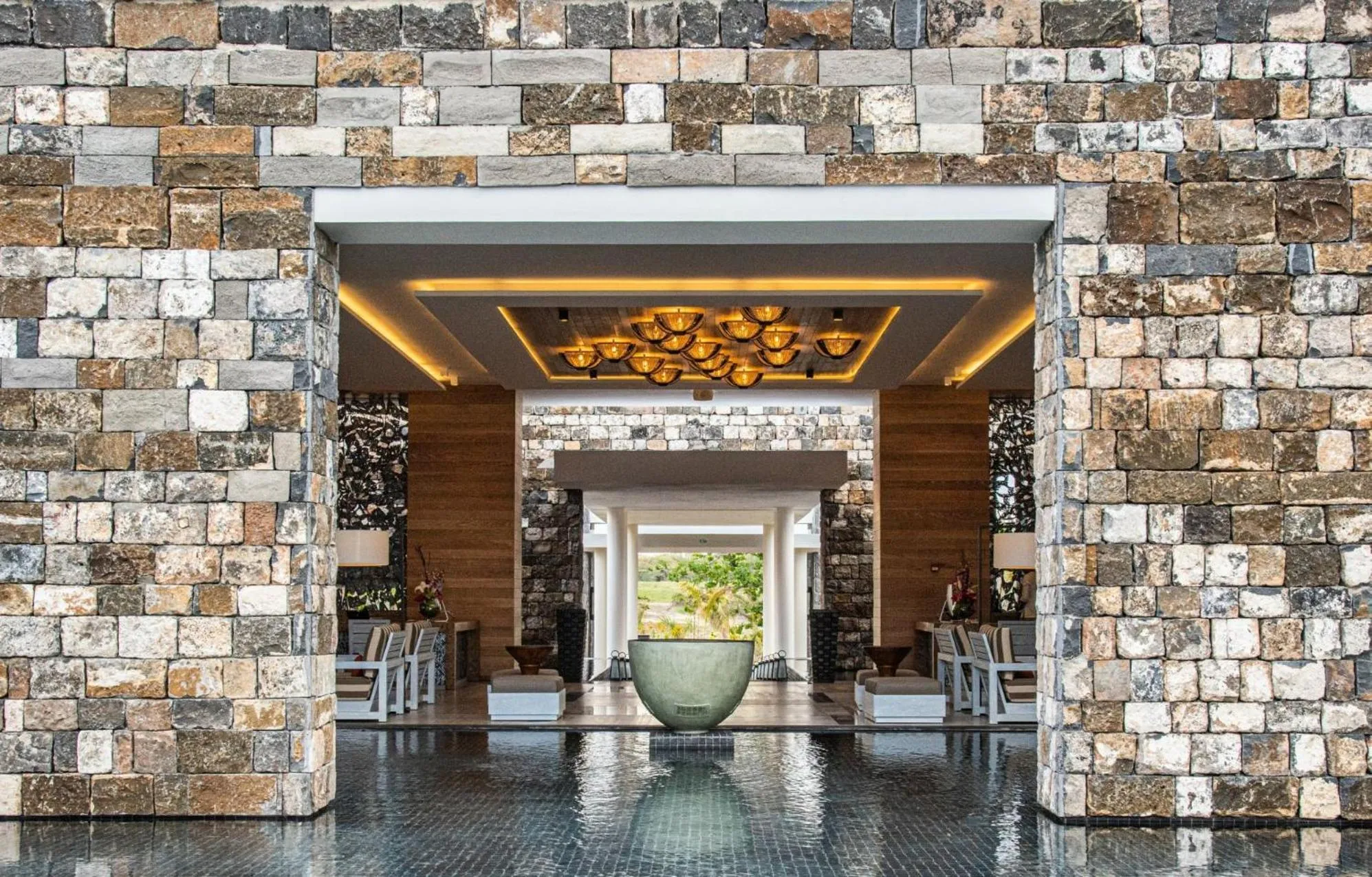 Lobby or reception in Anantara Iko Mauritius Resort & Villas